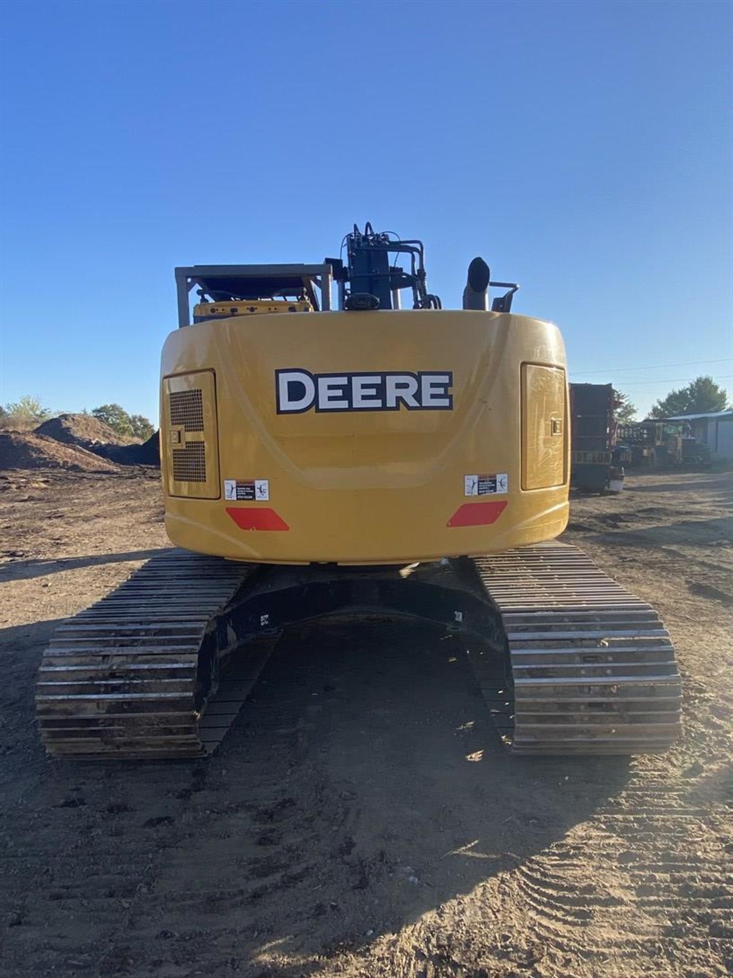 2020 DEERE 245G LC Excavator, s/n 1FF245GXHKF801210, 4582 Hours, 1.29 CY 42" ESCO Bucket w/Hydraulic - Image 5 of 12