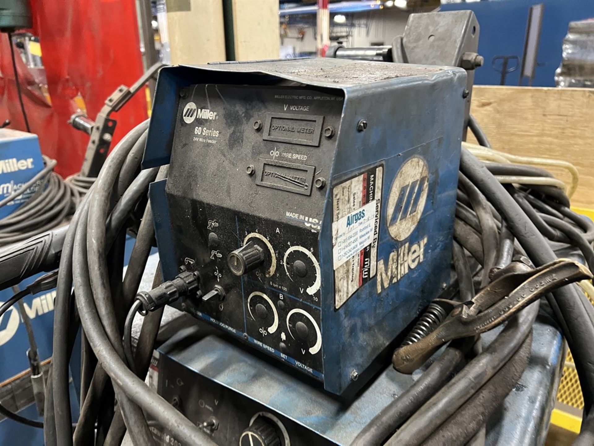 MILLER Deltaweld 302 MIG Welder, s/n KJ274692, w/ Miller 60 Series Wire Feed - Image 3 of 4