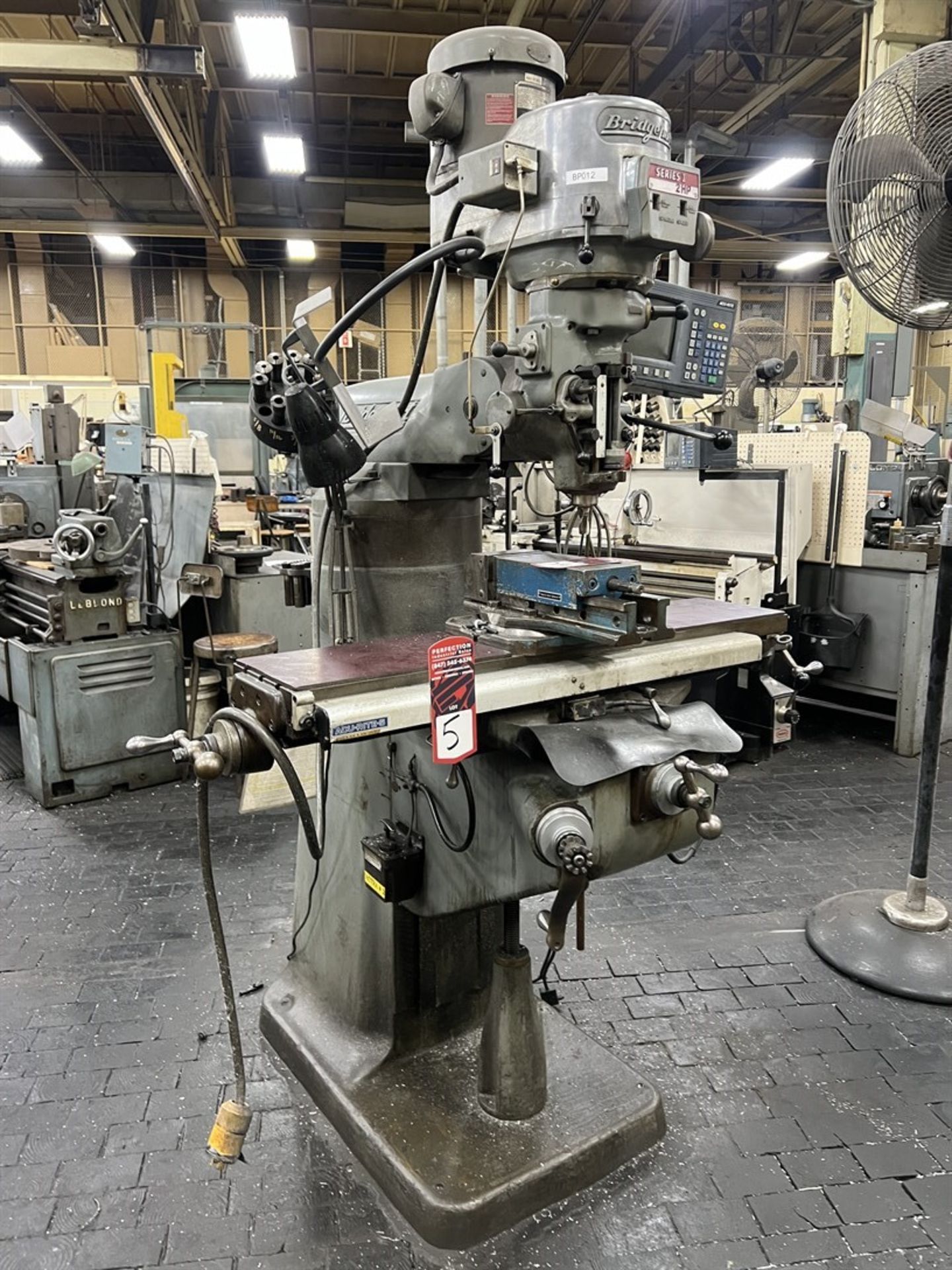 BRIDGEPORT Series I Milling Machine, s/n 207458, 9” x 42” Power Feed Table, 60-4200 RPM, Acu-Rite - Image 2 of 8