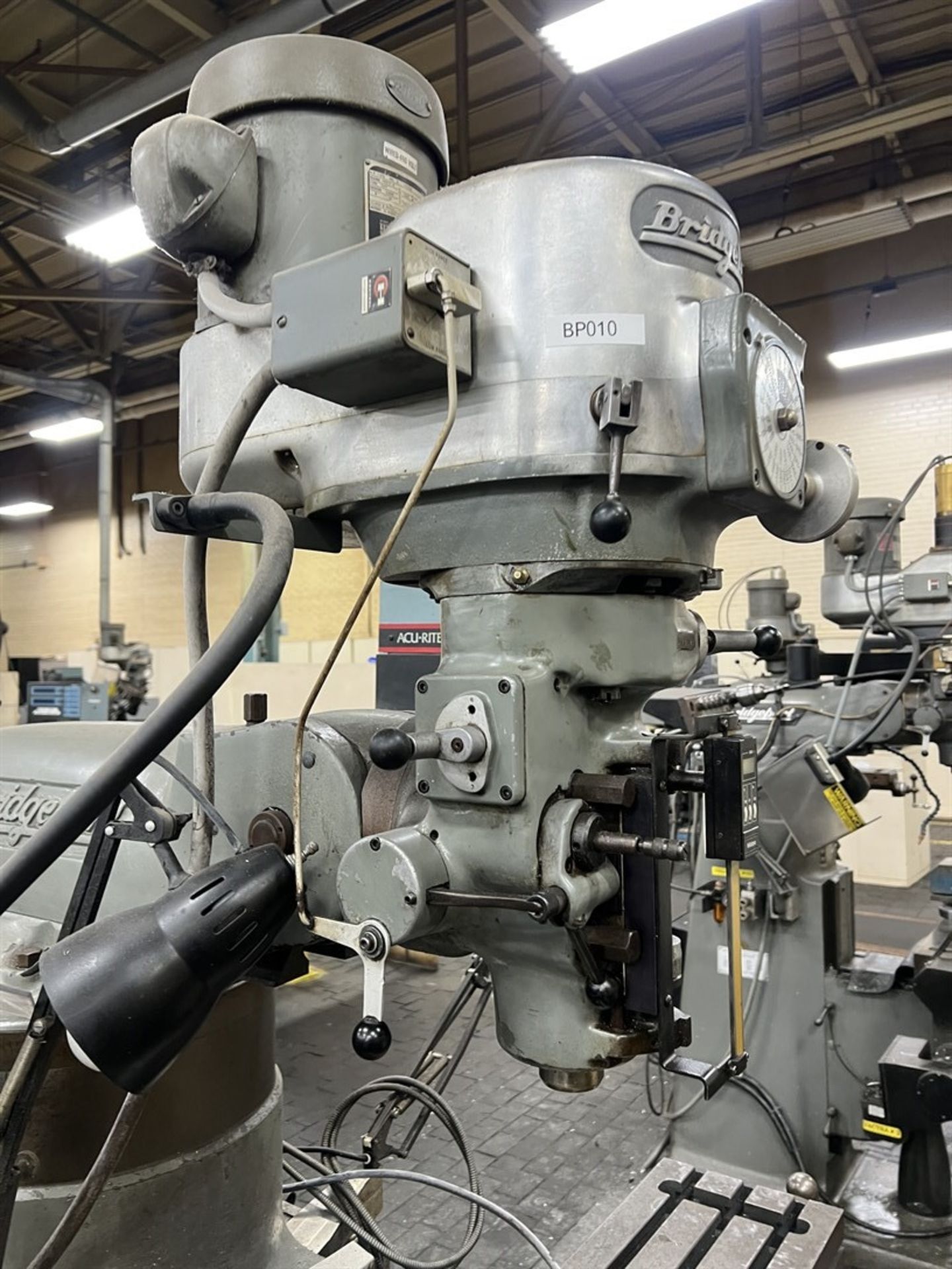 BRIDGEPORT 1.5 HP Milling Machine, s/n 120098, 9” x 42” Table, 60-4200 RPM, Acu-Rite III DRO, ( - Image 8 of 8