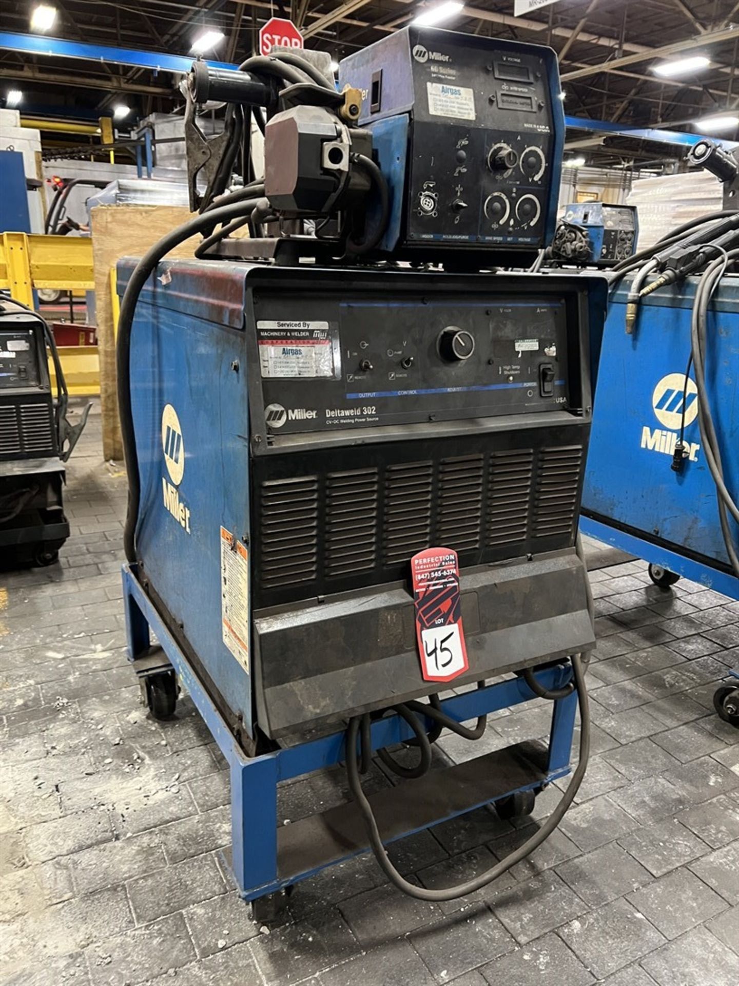 MILLER Deltaweld 302 MIG Welder, s/n KJ281204, w/ Miller 60 Series Wire Feed