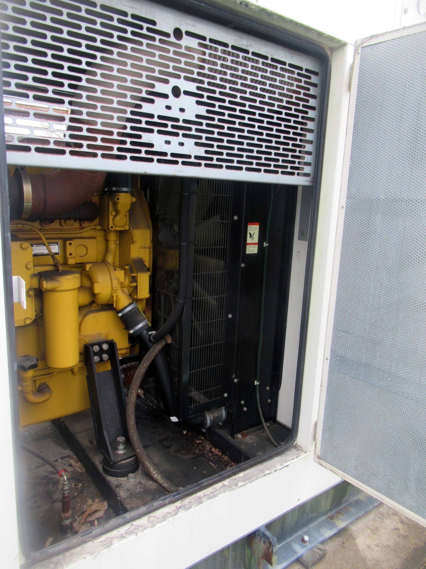 SKID MOUNTED DIESEL GENERATOR, BROADCROWN MDL. BCJD440S, 525 kVA, 420 kW, 1378 Amps, 220V, 2006 ( - Image 6 of 6