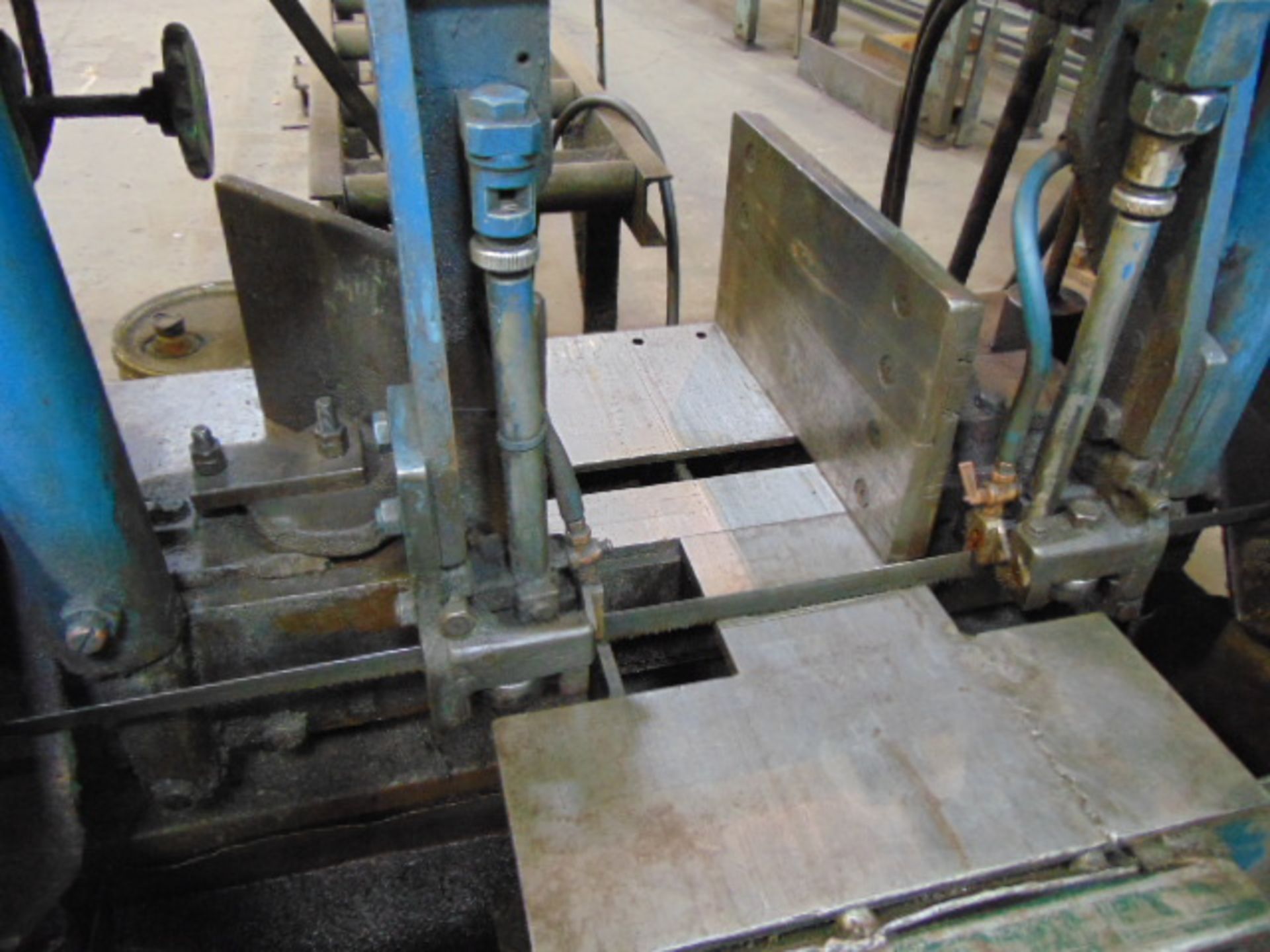 HORIZONTAL BANDSAW, W.F. WELLS MDL. F15, 1” blade size, variable spd. drive system, hyd. vise, 10’ - Image 3 of 4