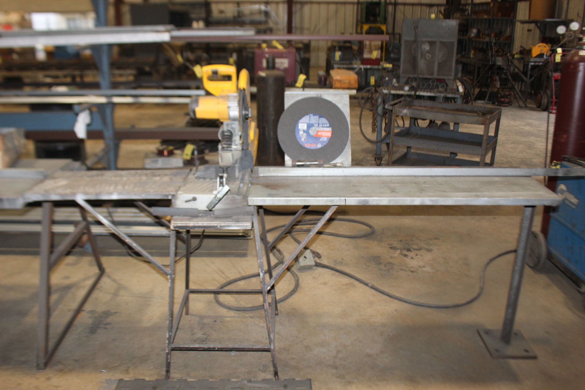 CHOP SAW, DEWALT, w/length of table (Location #1: Tyco Air Products, Inc., 17309 Hufsmith - Image 2 of 3