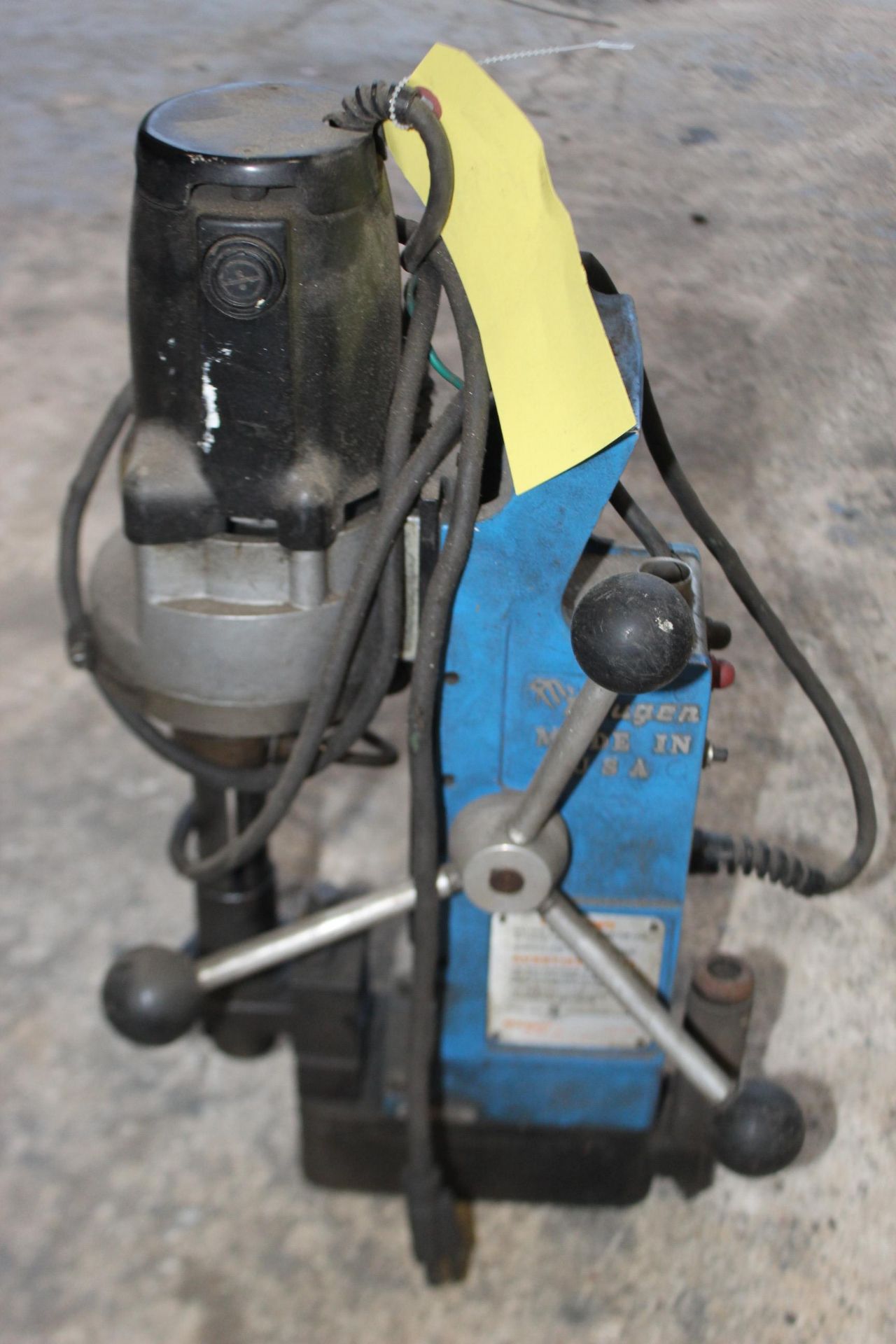 MAGNETIC BASE DRILL, HOUGEN (Location #1: Tyco Air Products, Inc., 17309 Hufsmith Kohrville Road, - Image 3 of 4