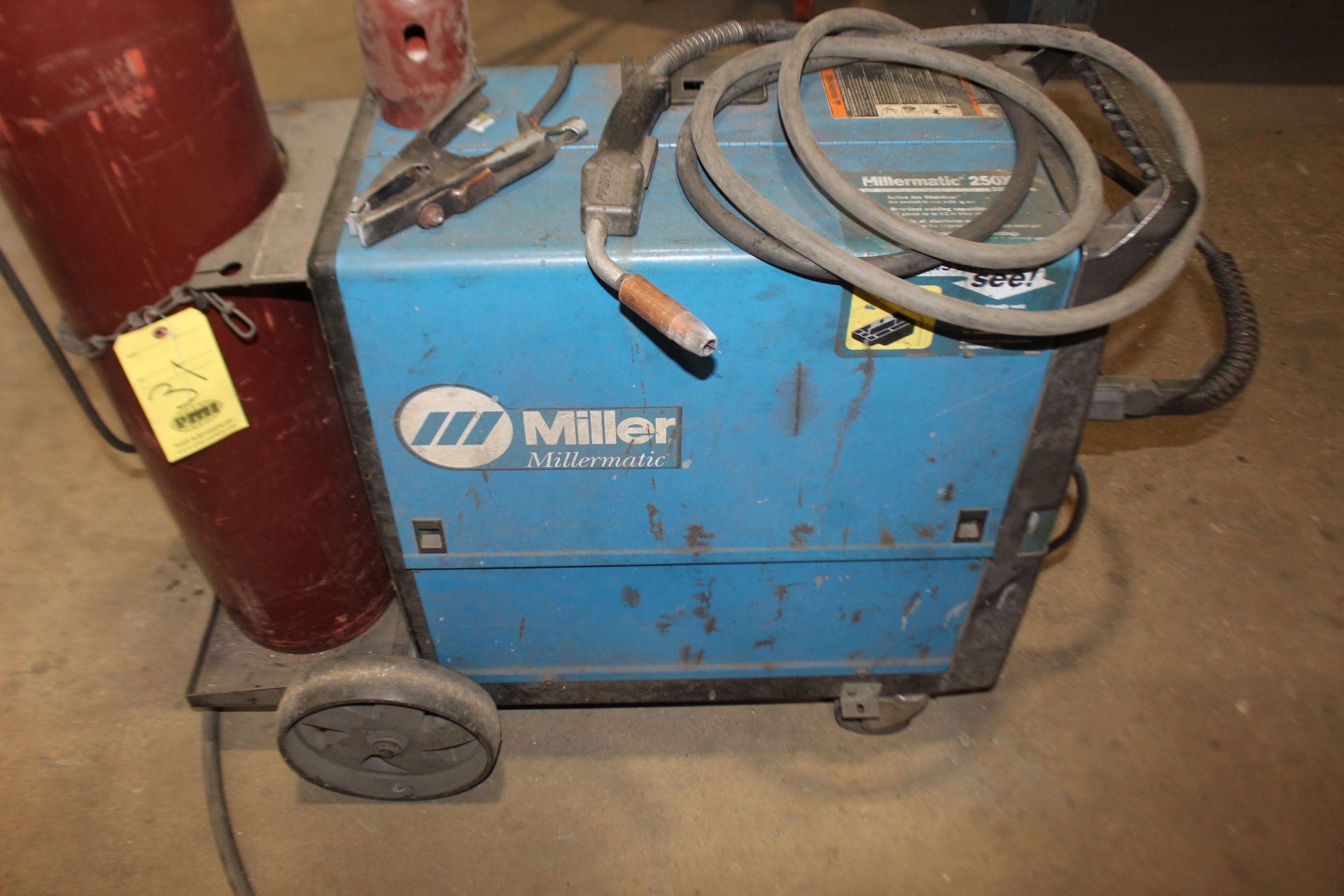WELDER, MILLER MILLERMATIC 250, S/N LB018965 (Location #1: Tyco Air Products, Inc., 17309 Hufsmith