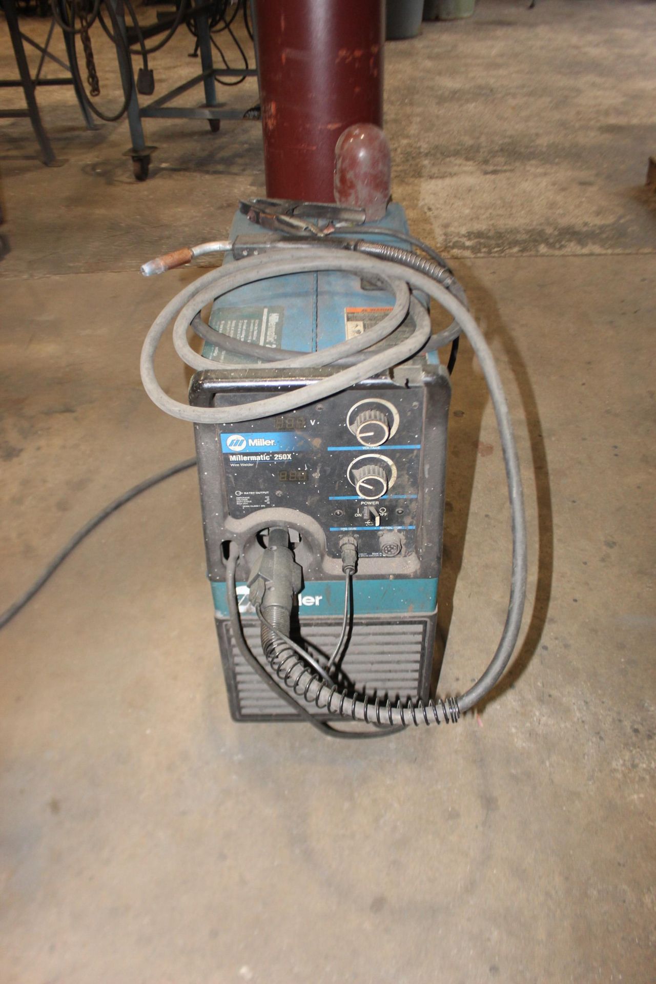 WELDER, MILLER MILLERMATIC 250, S/N LB018965 (Location #1: Tyco Air Products, Inc., 17309 Hufsmith - Image 2 of 3