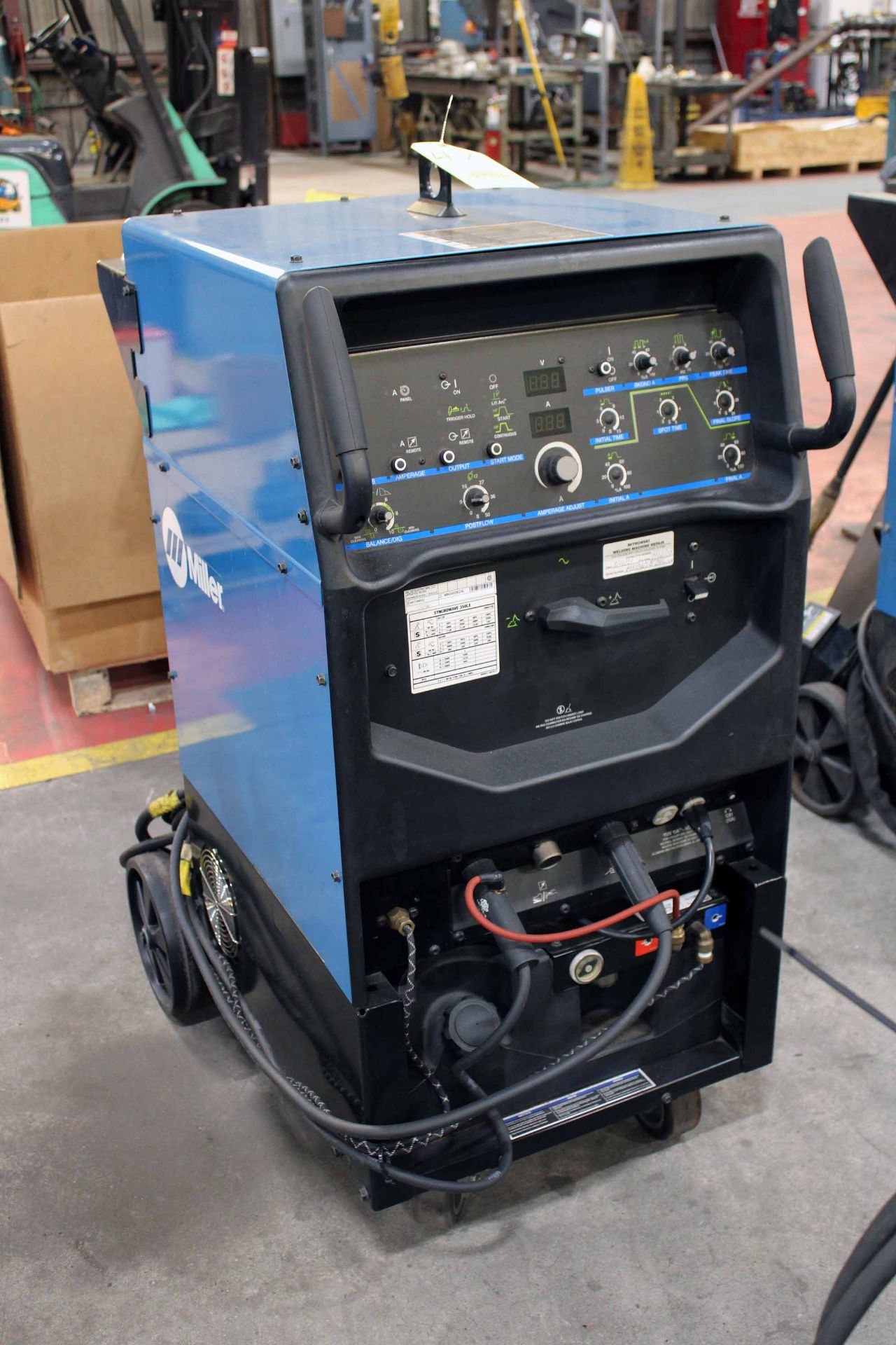 WELDING MACHINE, MILLER SYNCROWAVE MDL. 350 LX, new 2019, S/N MK060824L (Located at: Emco Wheaton