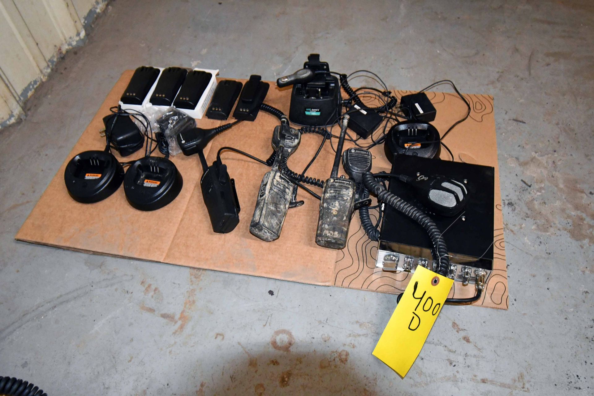 LOT OF CB RADIOS (Location: MDS Boring & Drilling, 11900 Hirsch Road, Houston, TX 77050)