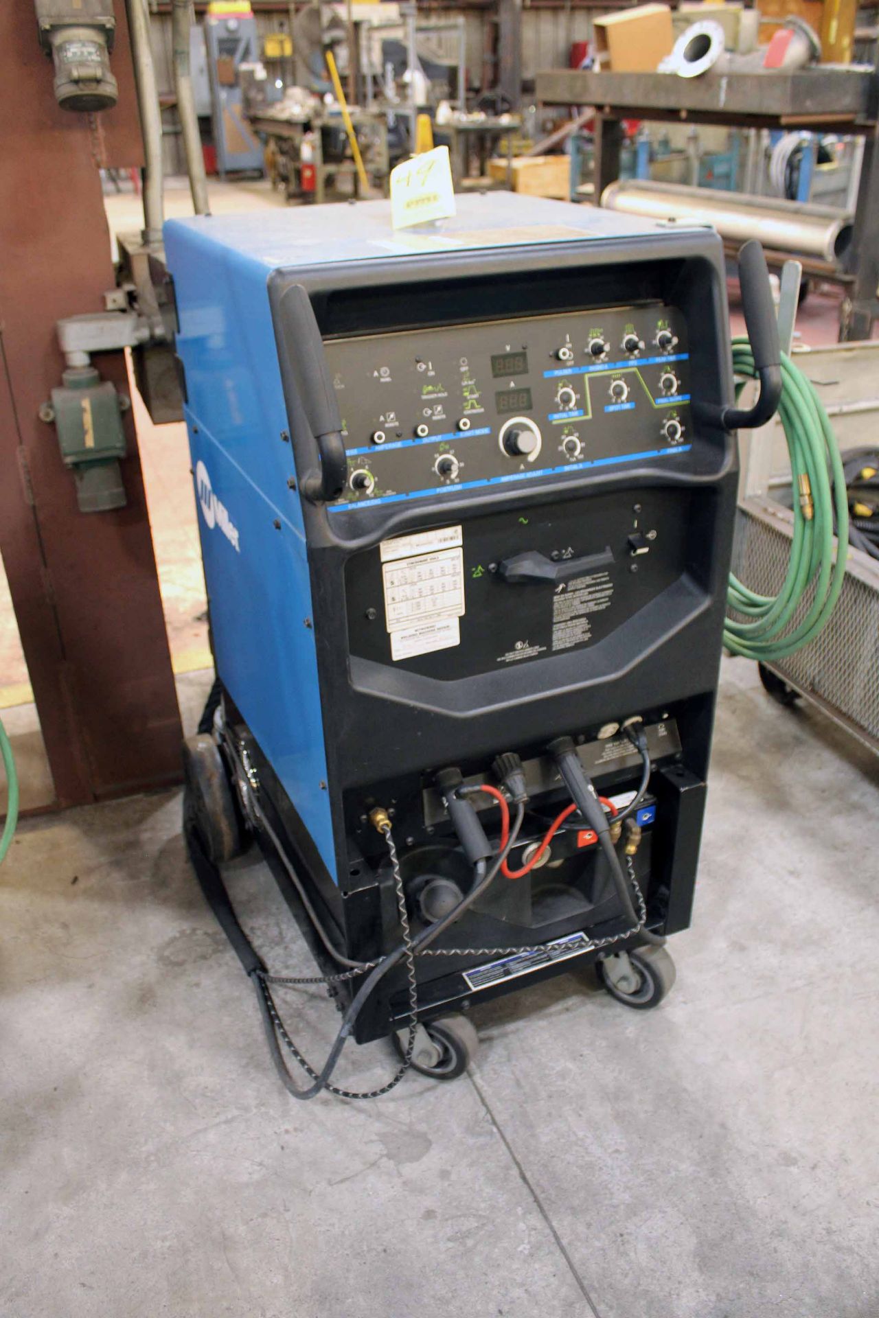 WELDING MACHINE, MILLER SYNCROWAVE MDL. 350 LX, new 2017, S/N MH440350L (Located at: Emco Wheaton