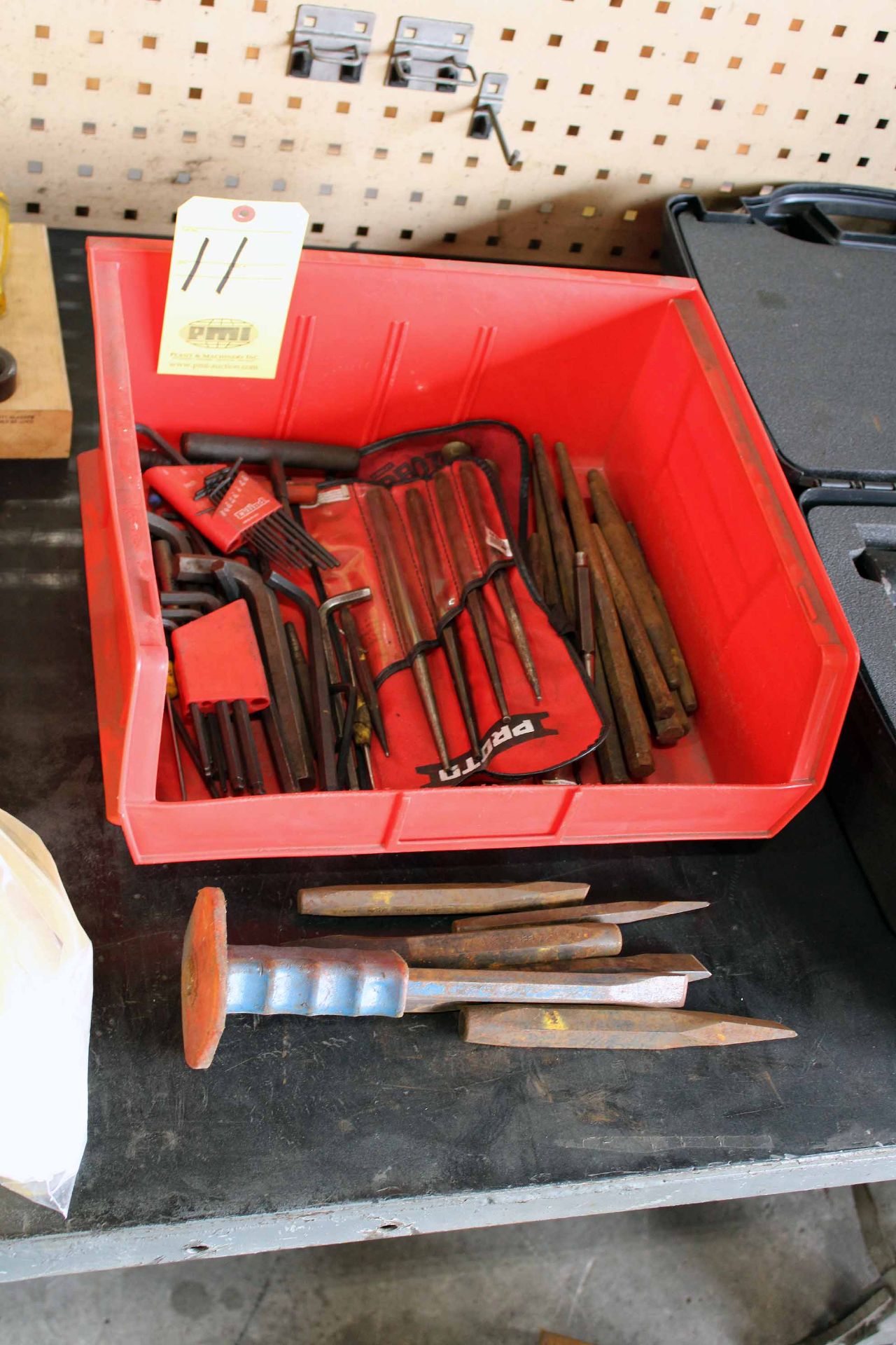 LOT CONSISTING OF: punches, chisels, & allen wrenches (Located at: Emco Wheaton USA, Inc., 9111