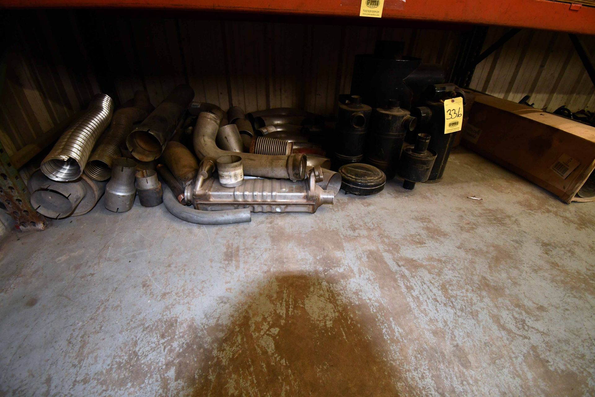 LOT OF TRUCK EXHAUST PARTS (Location: MDS Boring & Drilling, 11900 Hirsch Road, Houston, TX 77050)