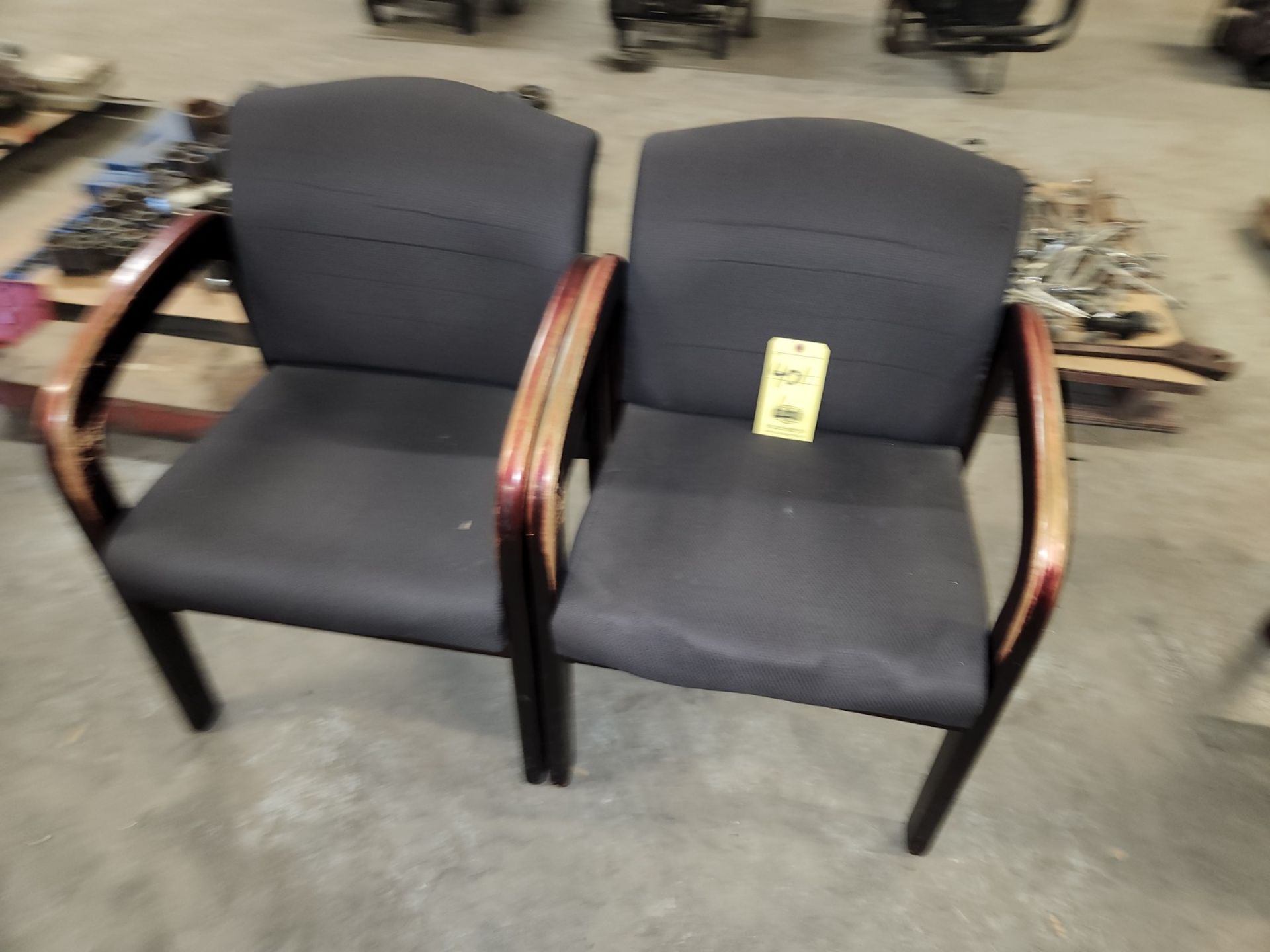 LOT OF OFFICE CHAIRS (2) (Location: MDS Boring & Drilling, 11900 Hirsch Road, Houston, TX 77050)