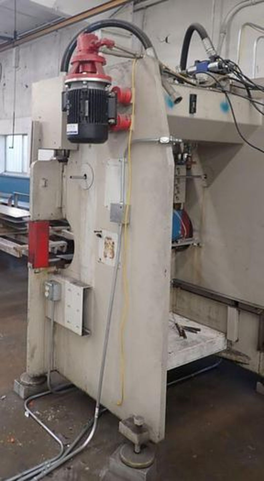 HYDRAULIC PRESS BRAKE, HACO MDL. PPES45-5BC25, 45 T. cap. x 5', BC25 control, needs repair; - Image 3 of 5