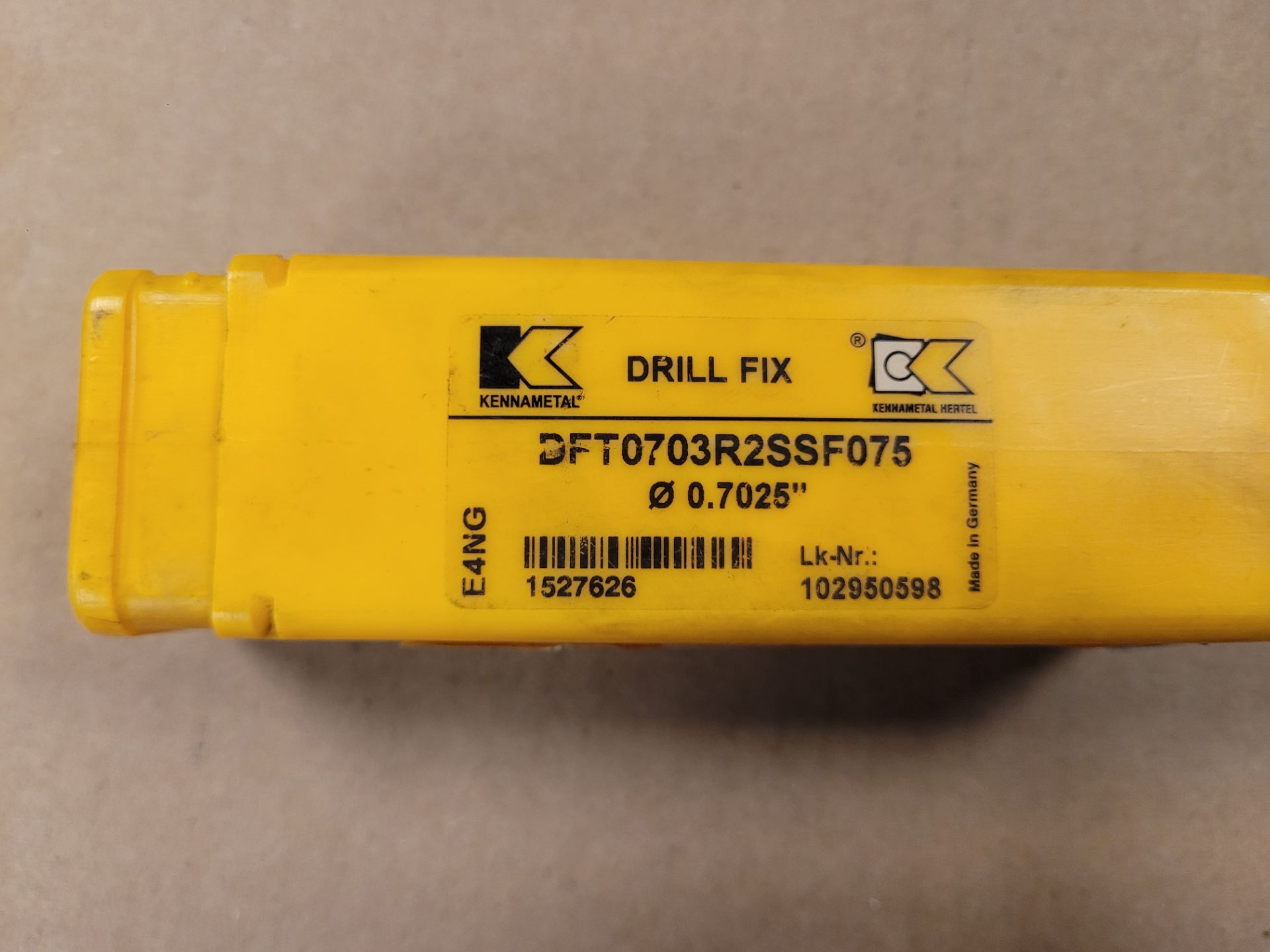 LOT CONSISTING OF: (2) Kennametal DFT0703R2SSF0 Indexable Drill Body, .7025", (3) Kennametal - Image 5 of 9