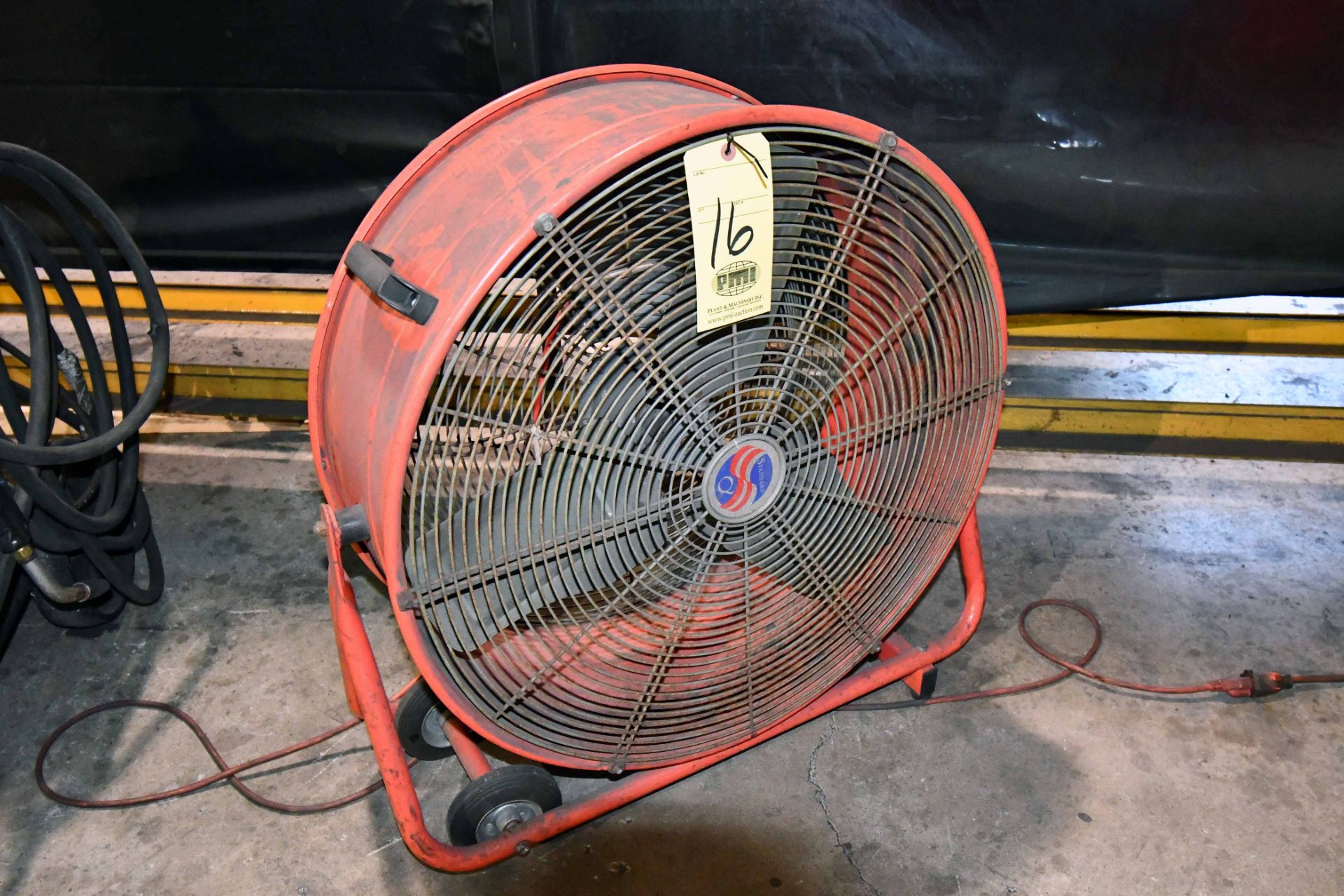 SHOP FAN, STANDARD 32"