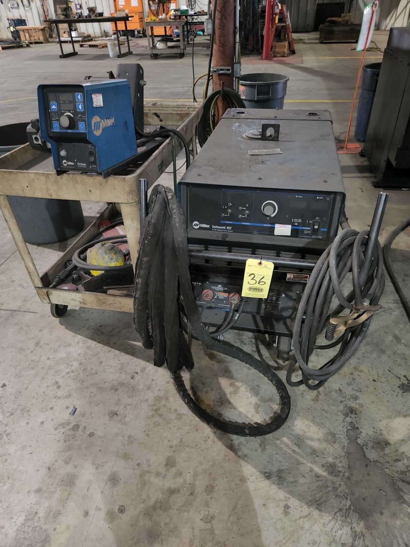 WELDING MACHINE, MILLER DELTAWELD 452, 450 amps @ 100% duty cycle, 38 v., Miller 70 Series wire