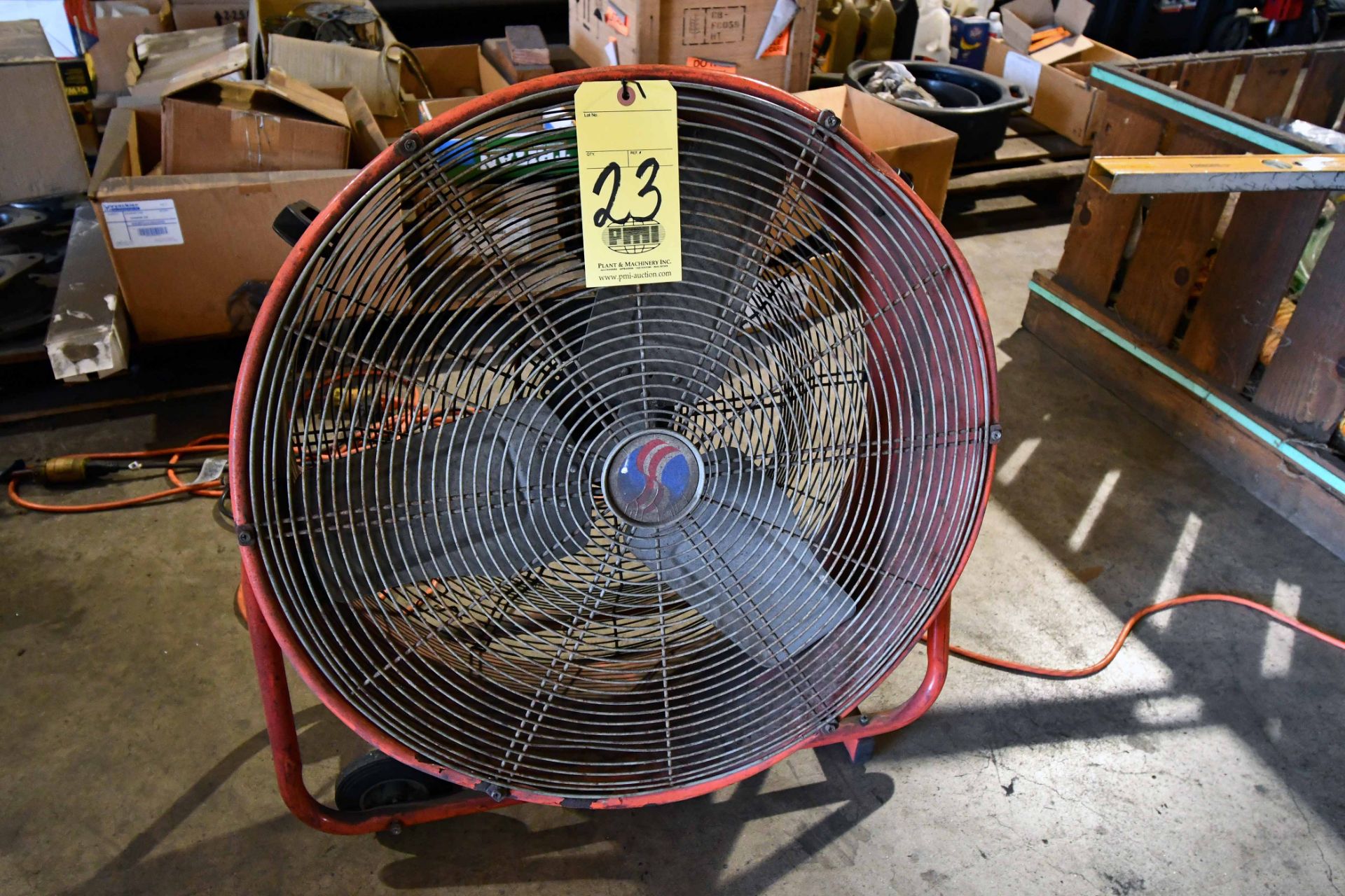 SHOP FAN, 32"