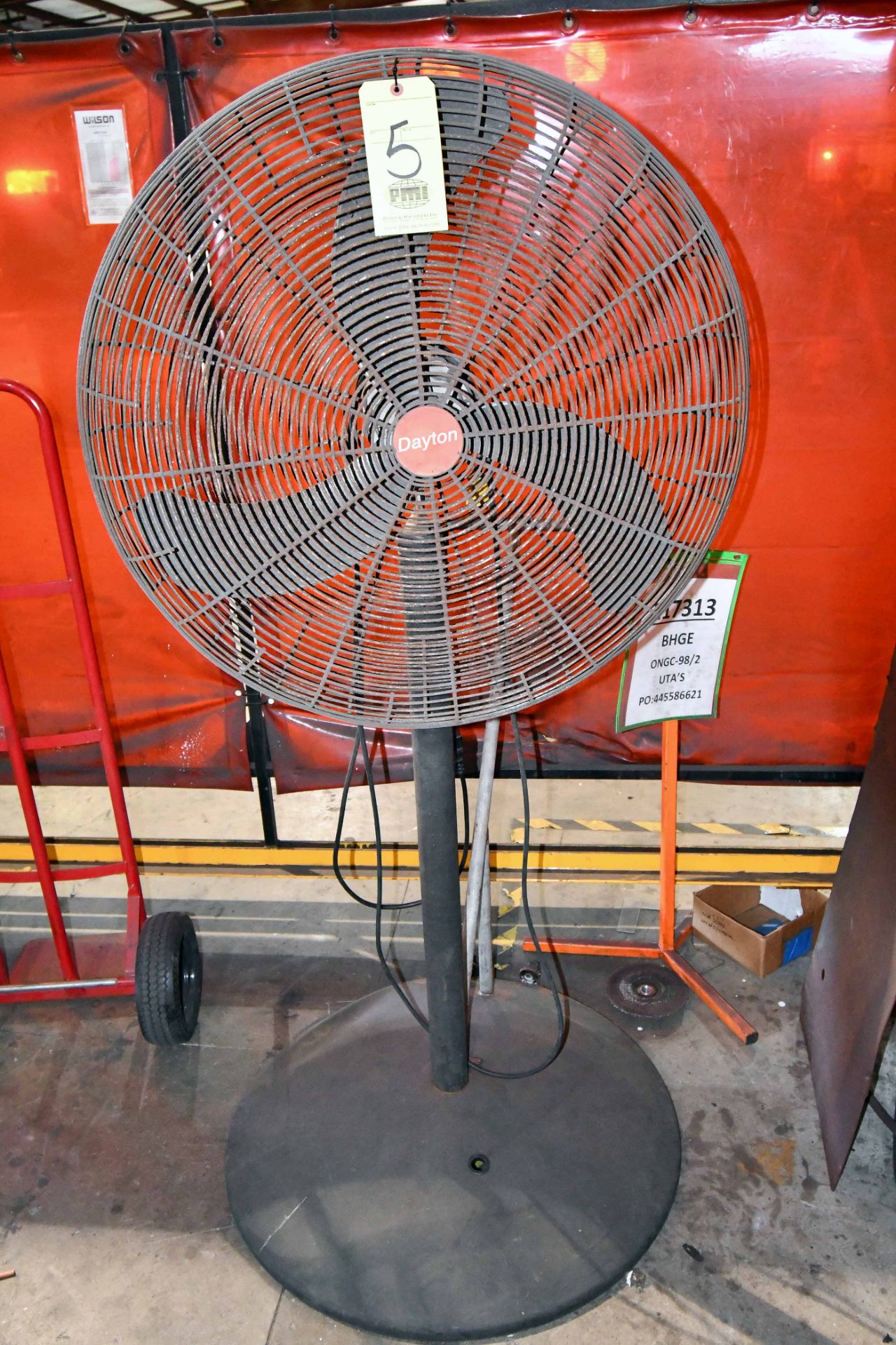 SHOP FAN, DAYTON 30"