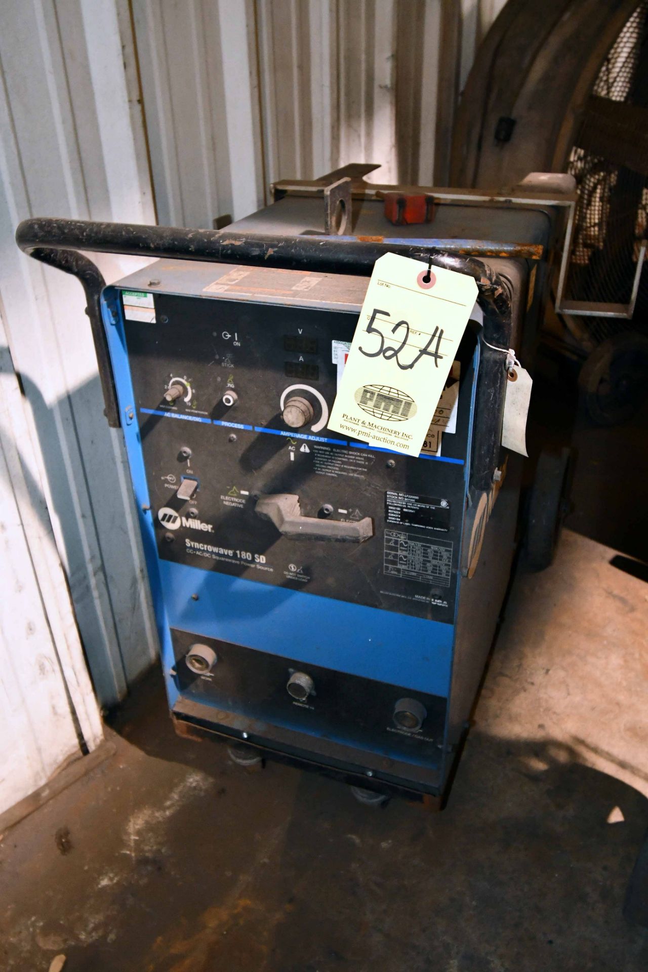 WELDING MACHINE, MILLER SYNCROWAVE 180S, 180 amps @ 100% duty cycle, 15 v., S/N LF220000