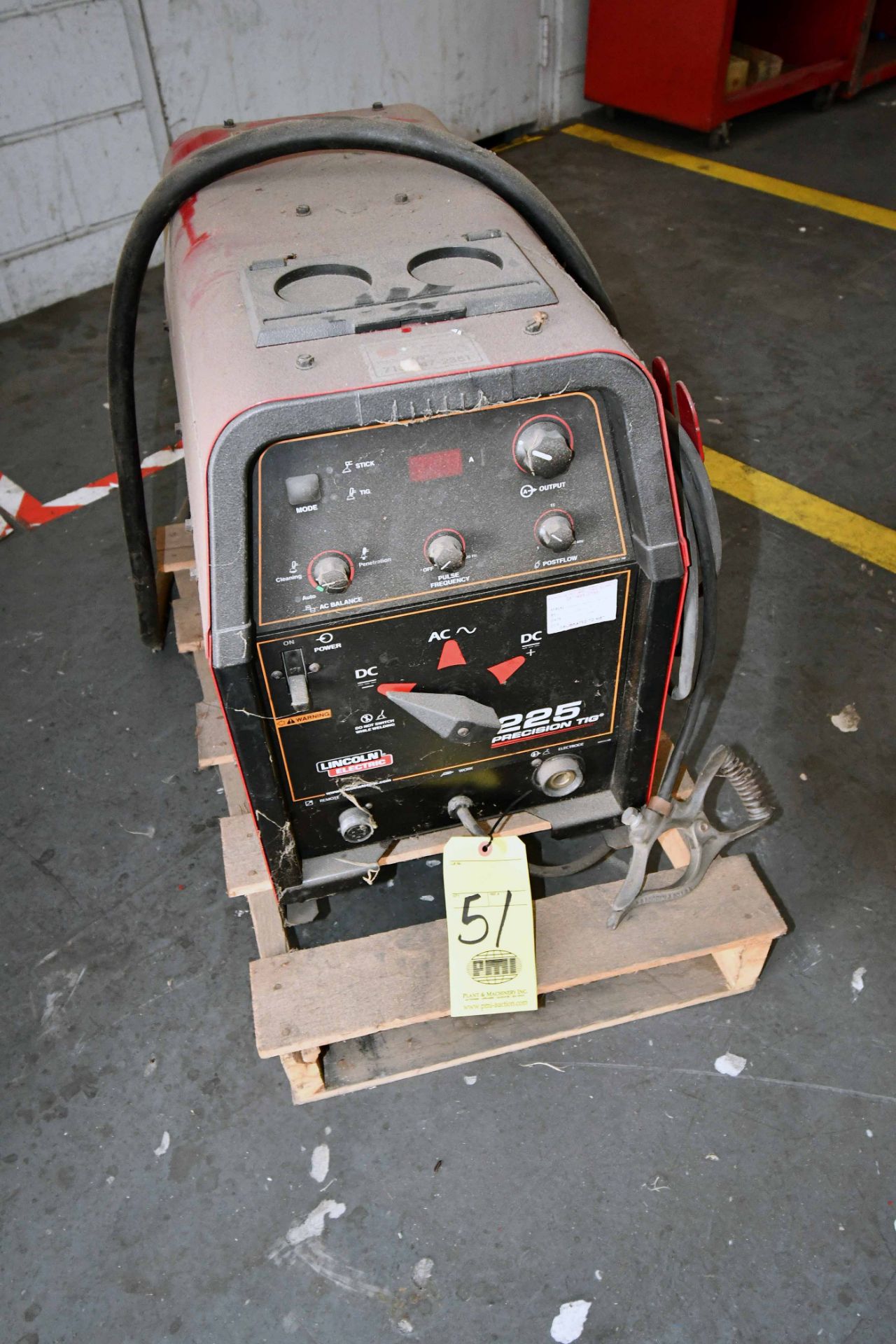 TIG WELDER, LINCOLN ELECTRIC 225 PRECISION TIG, 200 amps @ 100% duty cycle, 28 v., S/N U1090303833