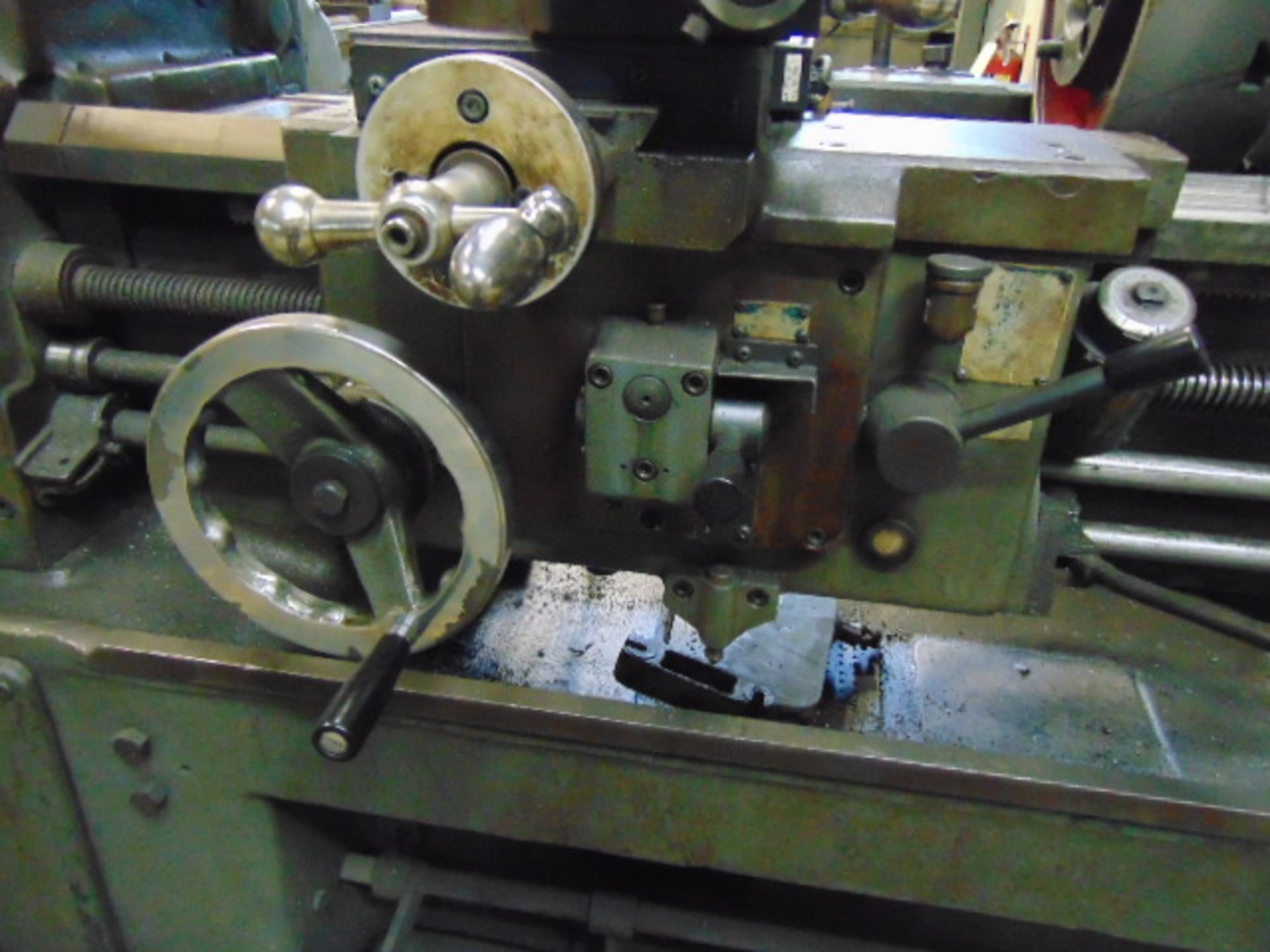 GAP BED ENGINE LATHE, WEBB 17” X 40” MDL. 17GX40, 5 HP motor, taper attach., 5 C lever activated - Image 6 of 15