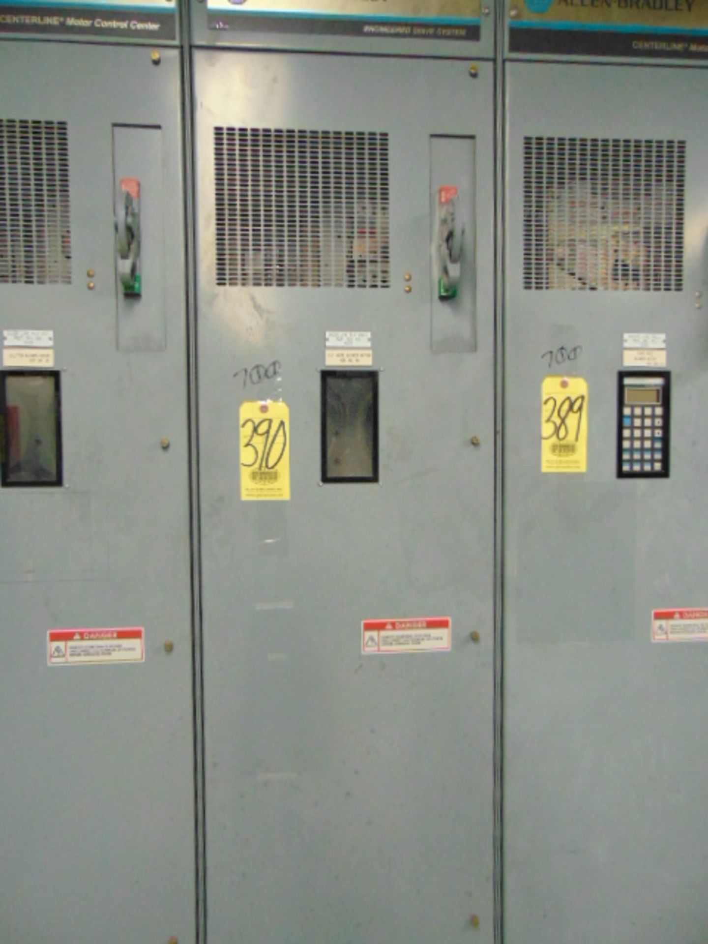 AC VARIABLE FREQUENCY DRIVE, ALLEN BRADLEY POWERFLEX MDL. 700 (Note: has been disconnected by