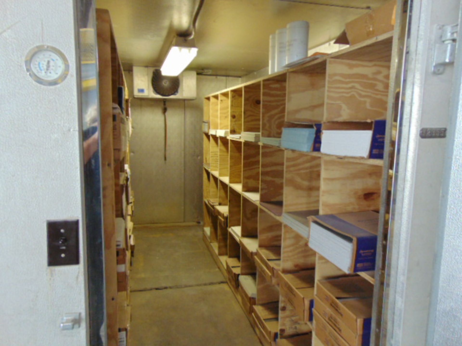 THERMAL-KOOL WALK-IN COOLER, approx. 6’W. x 12’ dp., unitized chiller, insulated panel - Image 4 of 7