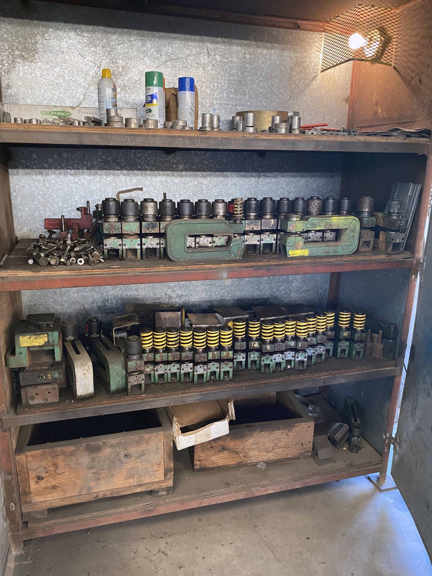LOT CONSISTING OF: assorted unipunch dies & storage cabinet (Located at: Summit Seals, 750 Archie