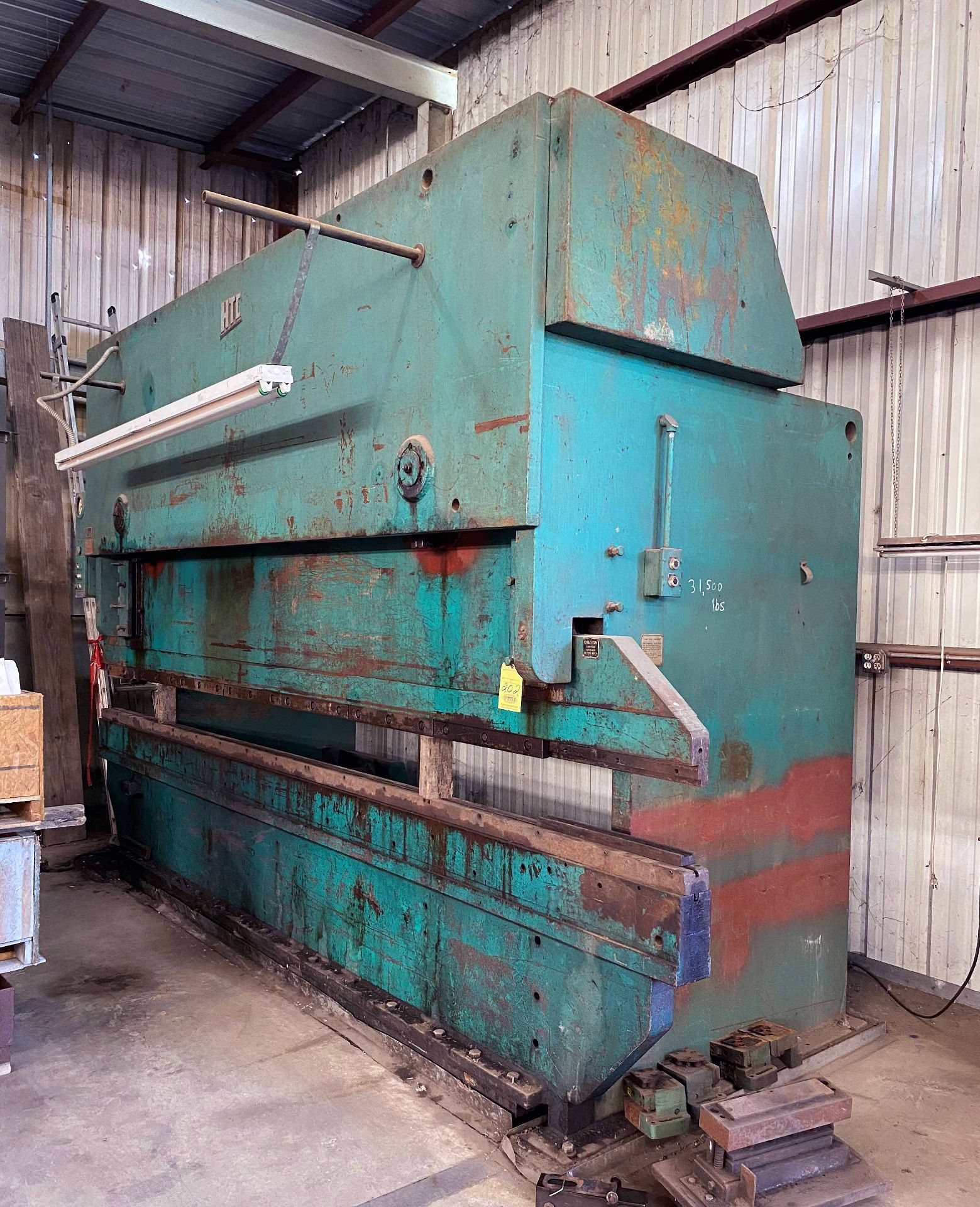 HYDRAULIC PRESSBRAKE, HTC 200 T. X 12', 15' bed (apron in ground, roof must come off & crane to