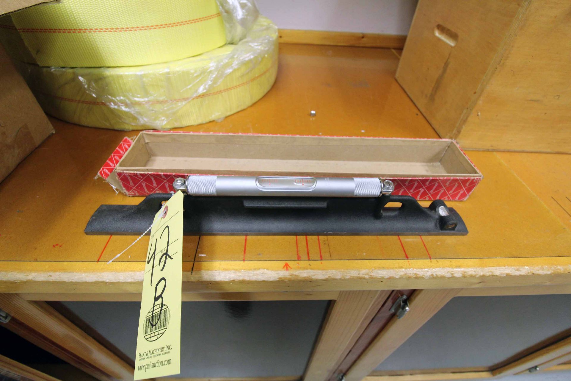 PRECISION MACHINE LEVEL, STARRETT #98 (Located at: Offshore Clamps & Protectors, 435 Spring Hill