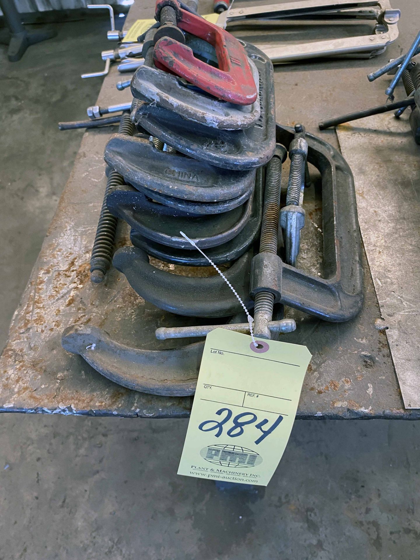 LOT OF PIPE CLAMPS (Located at: Summit Seals, 750 Archie Street, Vidor, TX 77662)