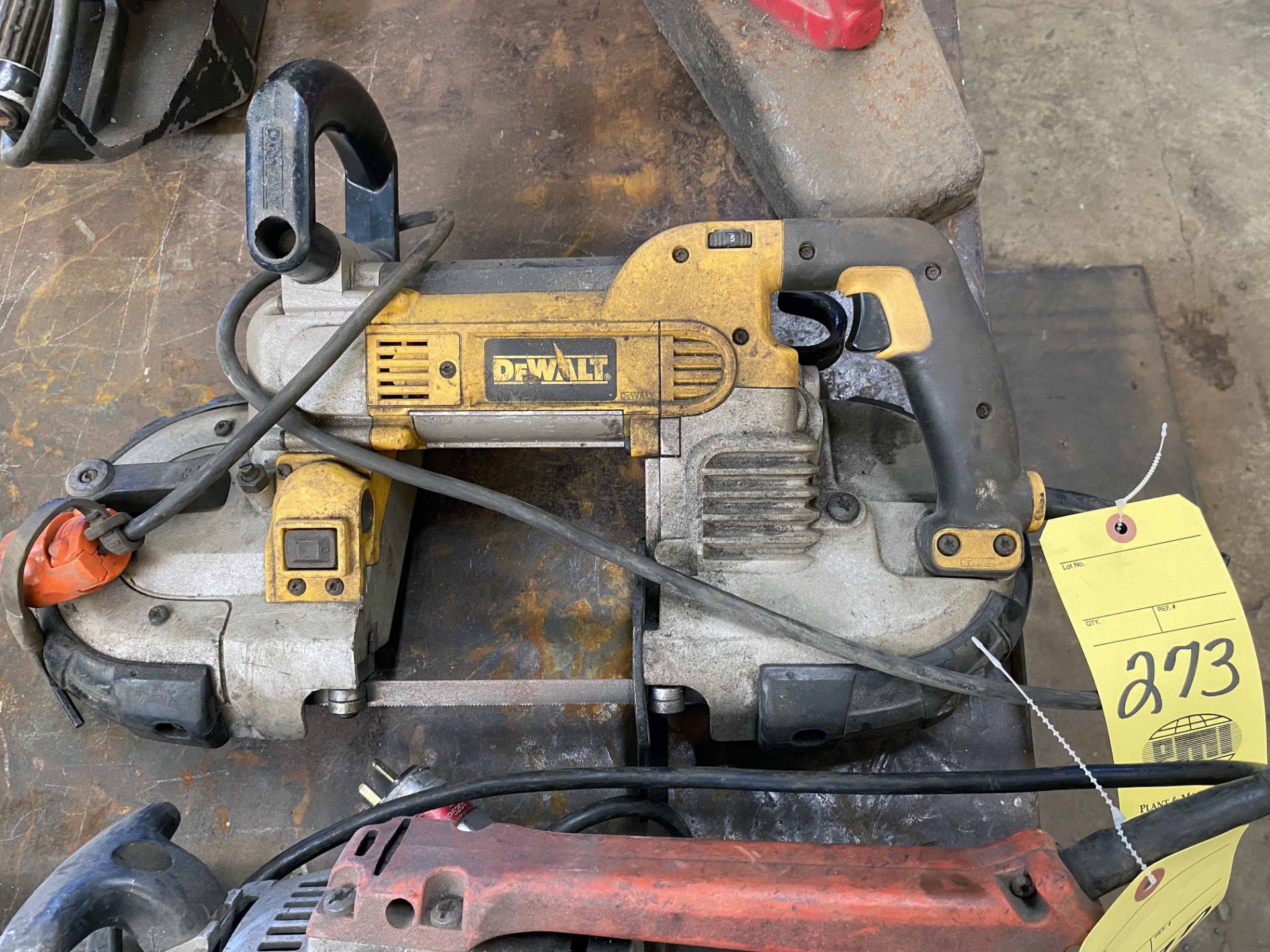 PORTABLE BANDSAW, DEWALT (Located at: Summit Seals, 750 Archie Street, Vidor, TX 77662)