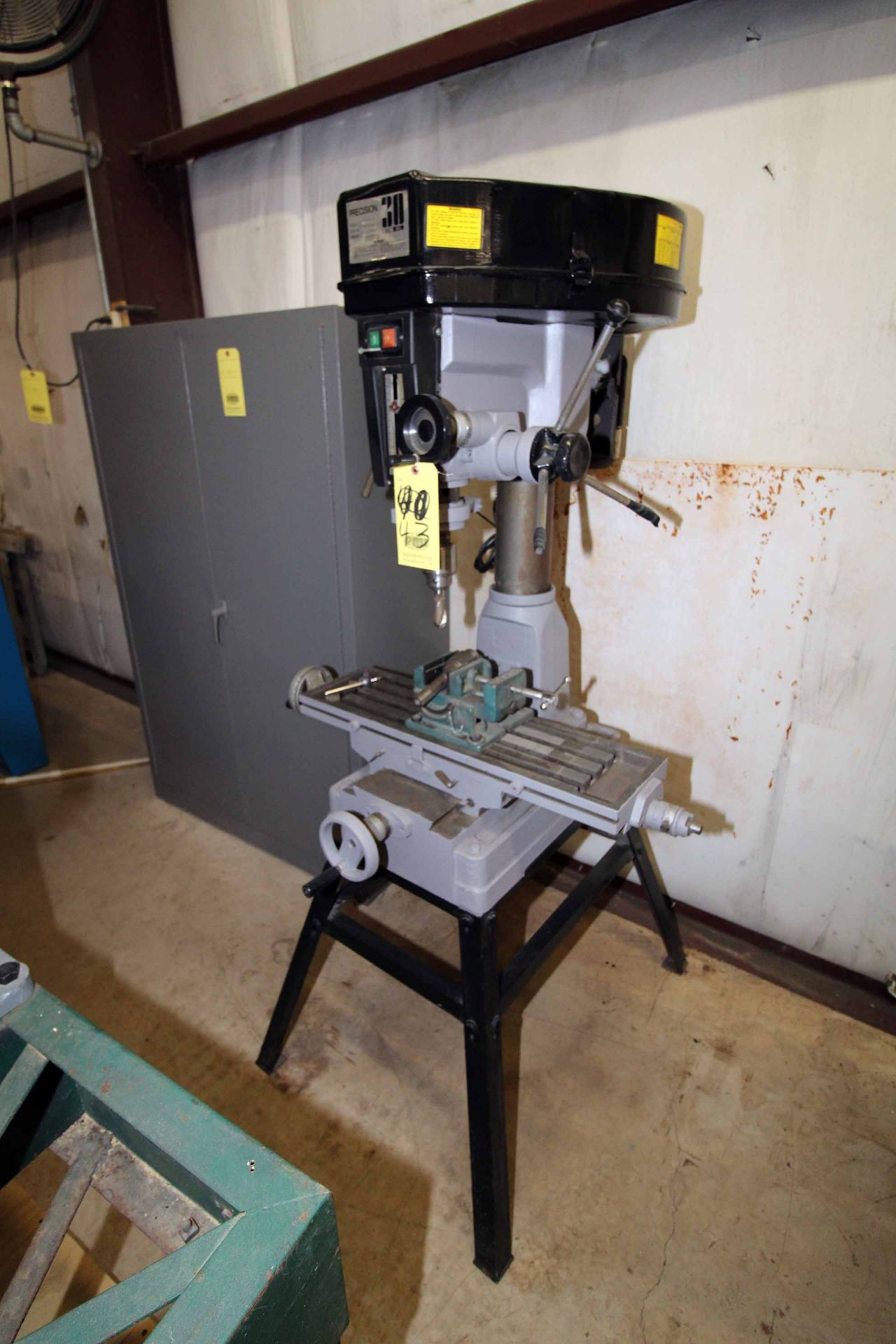 MILL DRILL, PRECISION 30 MDL. 1200109, spds: 100-2500 RPM, 8" x 28" table, S/N 947234 (Located at: - Image 2 of 4