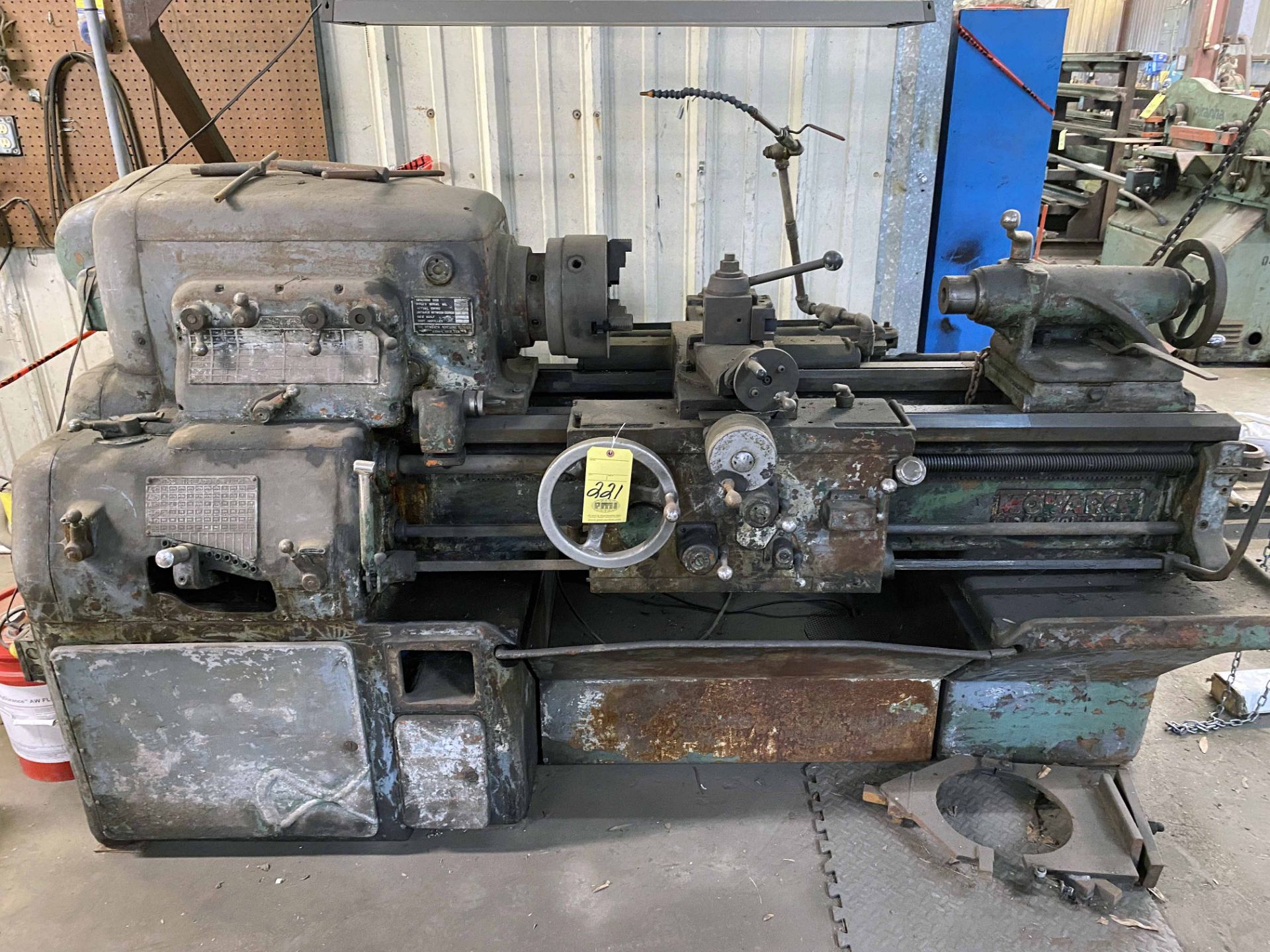 ENGINE LATHE, MONARCH 14" X 30", S/N 31191 (Located at: Summit Seals, 750 Archie Street, Vidor, TX