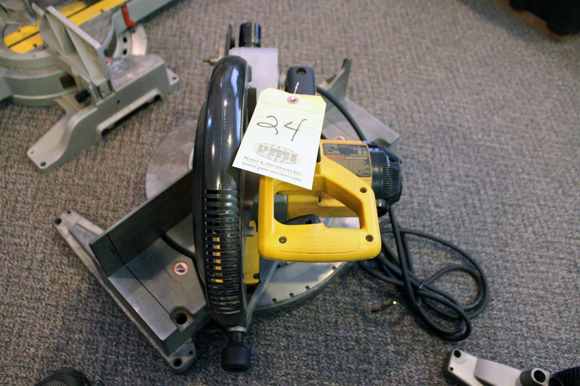 COMPOUND MITER SAW, DEWALT DW705, 12" (Located at: Offshore Clamps & Protectors, 435 Spring Hill