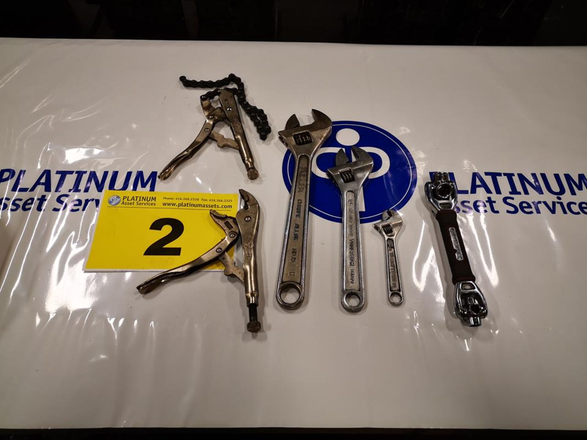 LOT OF ASSORTED WRENCHES AND SOCKET