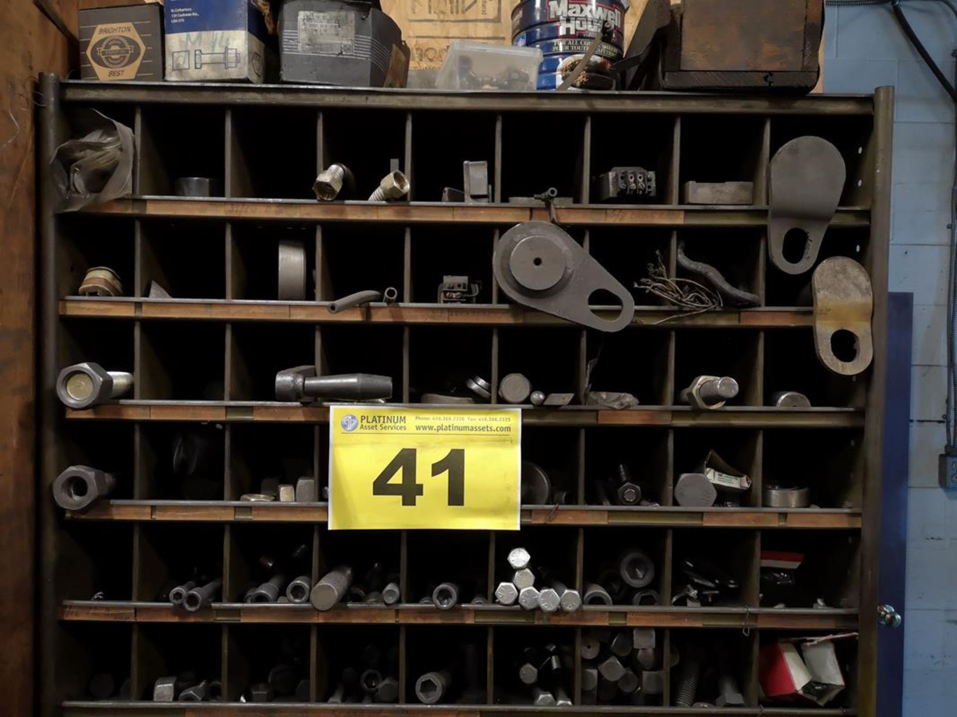 HARDWARE STORAGE CABINET WITH CONTENTS (ASSORTED MATERIALS) - Image 2 of 3