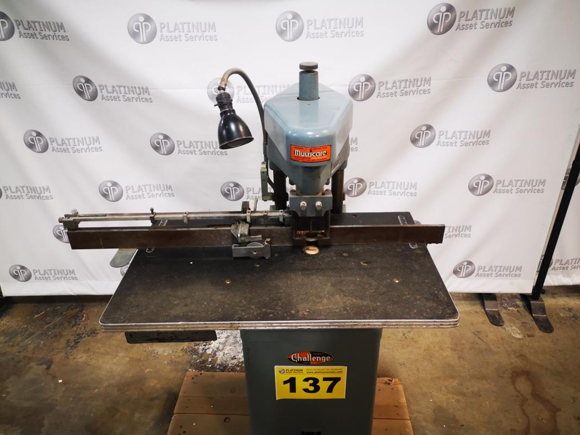 CHALLENGE, E, SINGLE HEAD PAPER DRILL, E 32" X 18" TABLE, 0" TO 5.5" BACK GAGE, 5 POSITION CARD - Image 4 of 6