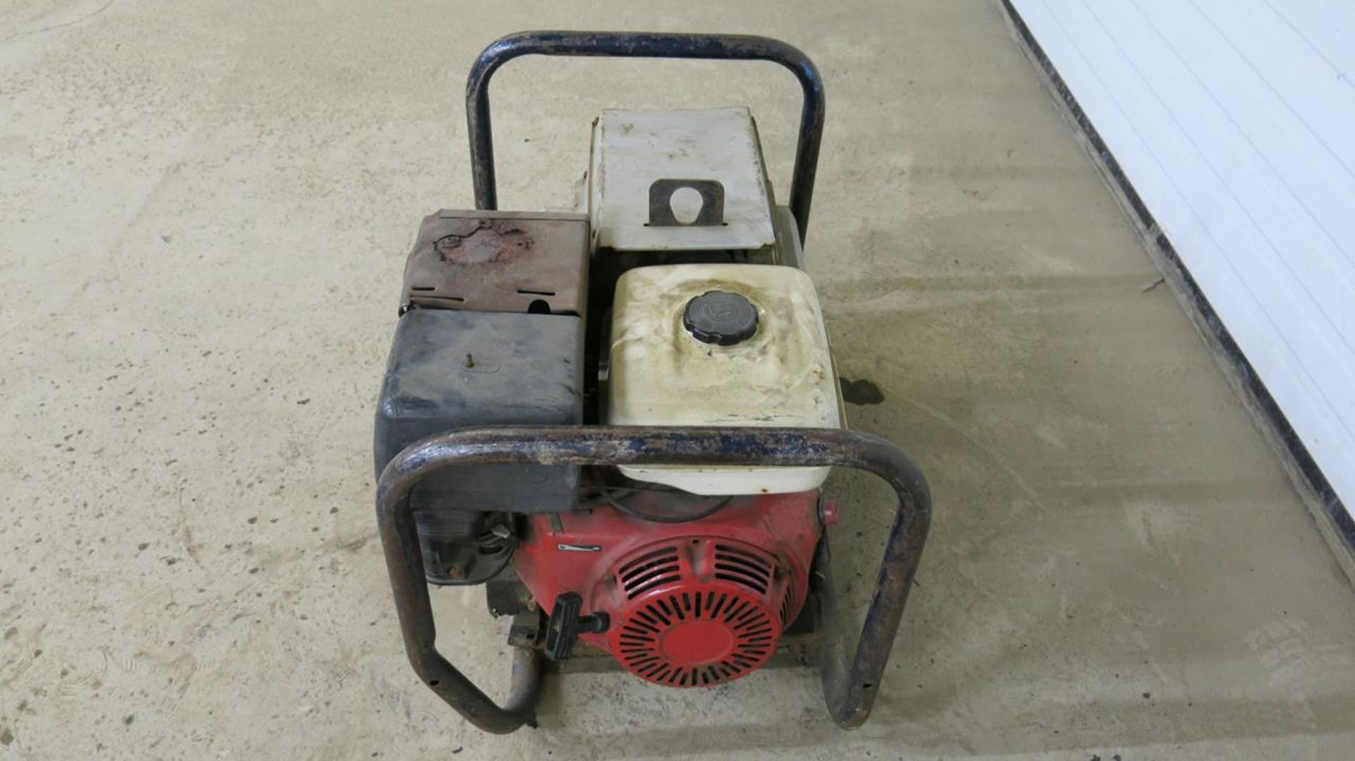 RED-D-ARC, GX200, 2+4, 200 AMP, GAS POWERED, WELDER - Image 6 of 7