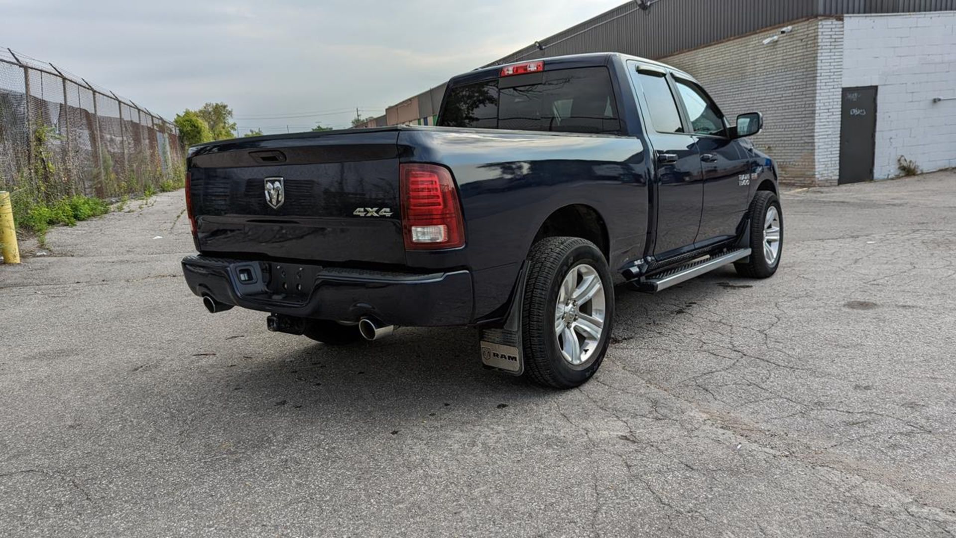 2016, DODGE RAM, 1500 SPORT, 4X4, PICKUP TRUCK, 5.7 LITRE HEMI GASOLINE ENGINE, AUTOMATIC - Image 4 of 37