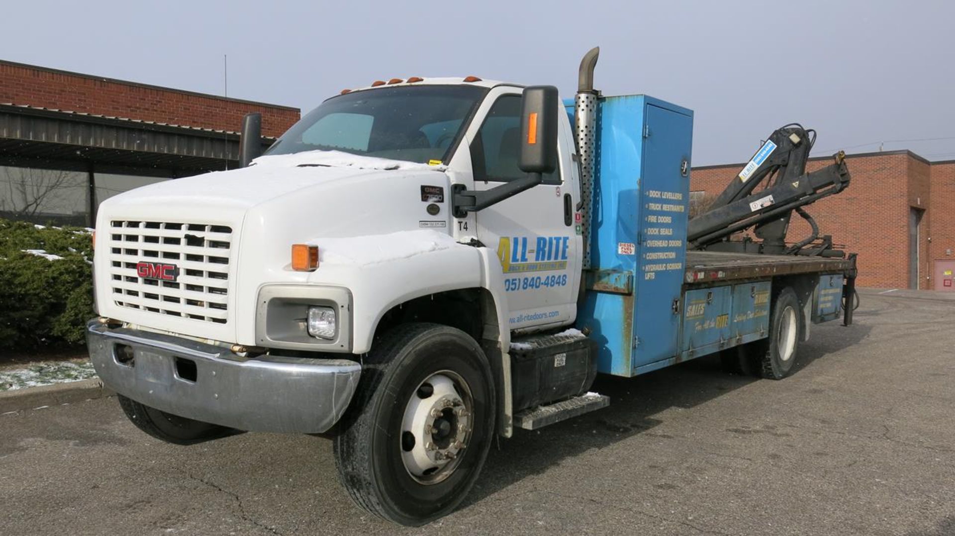 2003, GMC, C7500, FLATBED TRUCK, WITH HIAB CRANE - Image 5 of 19