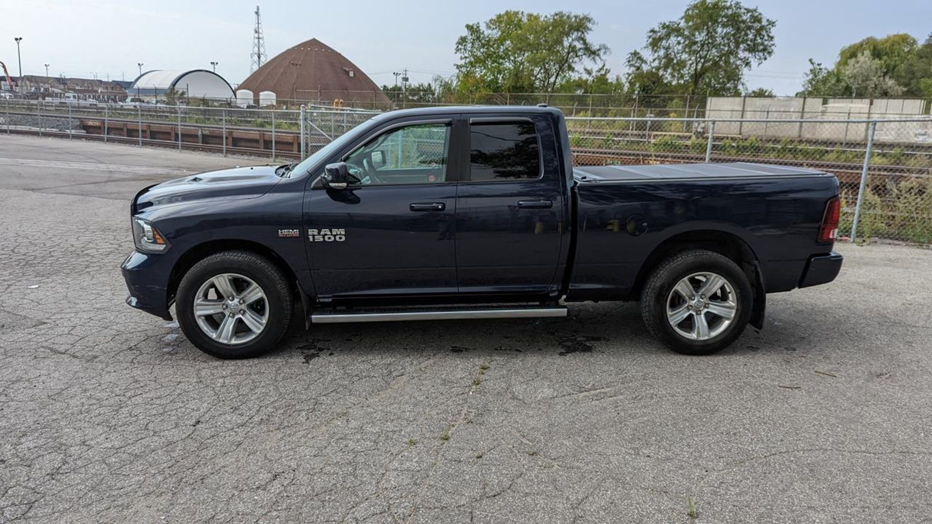 2016, DODGE RAM, 1500 SPORT, 4X4, PICKUP TRUCK, 5.7 LITRE HEMI GASOLINE ENGINE, AUTOMATIC - Image 7 of 37