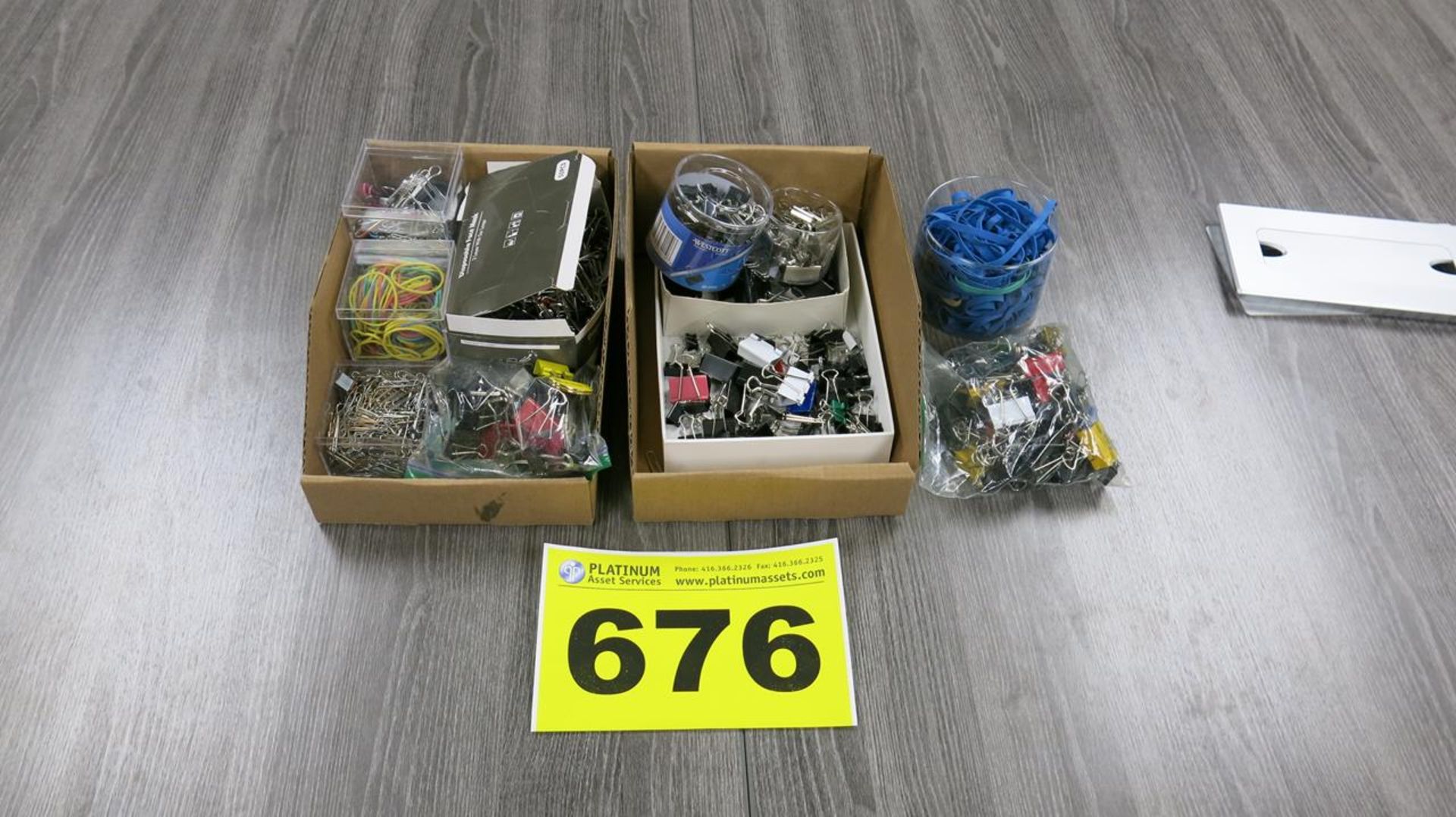 LOT OF OFFICE SUPPLIES, PAPERCLIPS, ELASTICS, ETC.