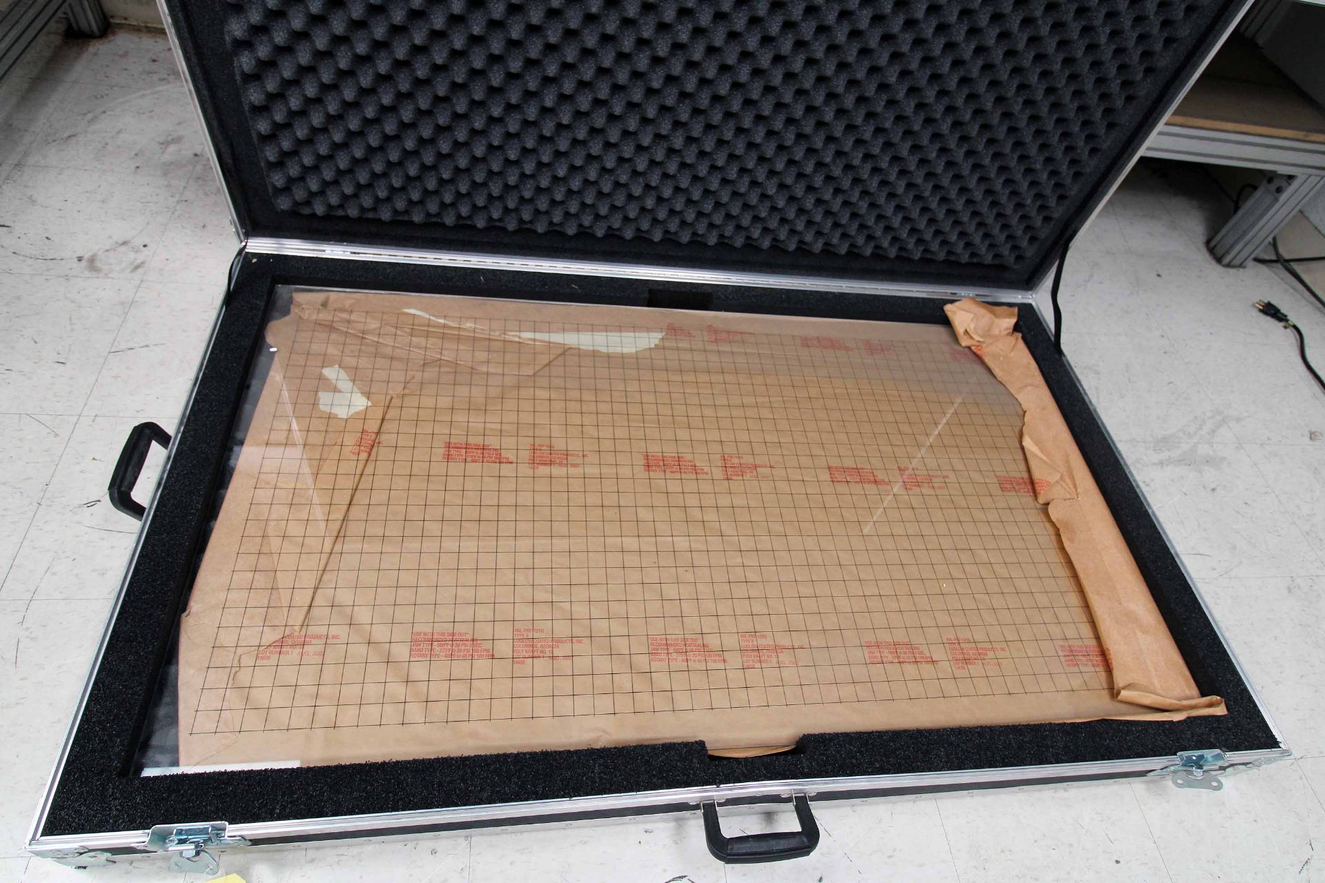 VINYL INSPECTION MACHINE, w/CCD camera, w/ grid replacement glass in a case, 6'W x 40"dp x 66" ht. - Image 7 of 9
