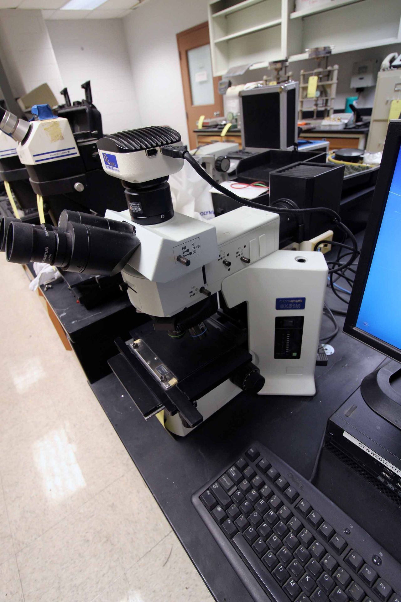 MICROSCOPE, OLYMOUS BX51M WITH 3 LENS TURRET, w/ Olympus American Inc. camera-color 3 & Olympus U- - Image 2 of 4