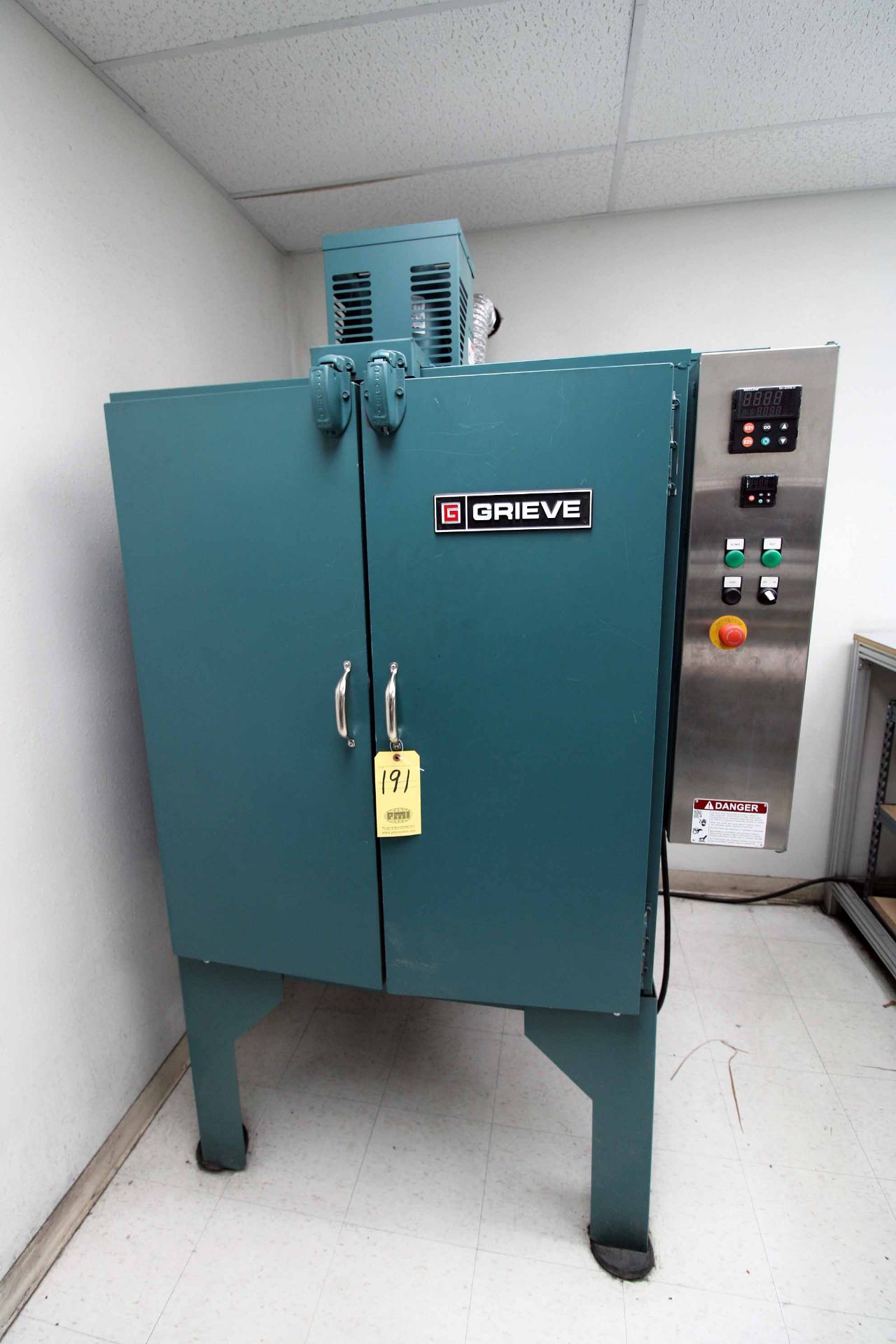 CABINET OVEN, GRIEVE MDL. 343, 6.6 KW, 400 deg. max. temp., stainless steel lined, interior - Image 2 of 5