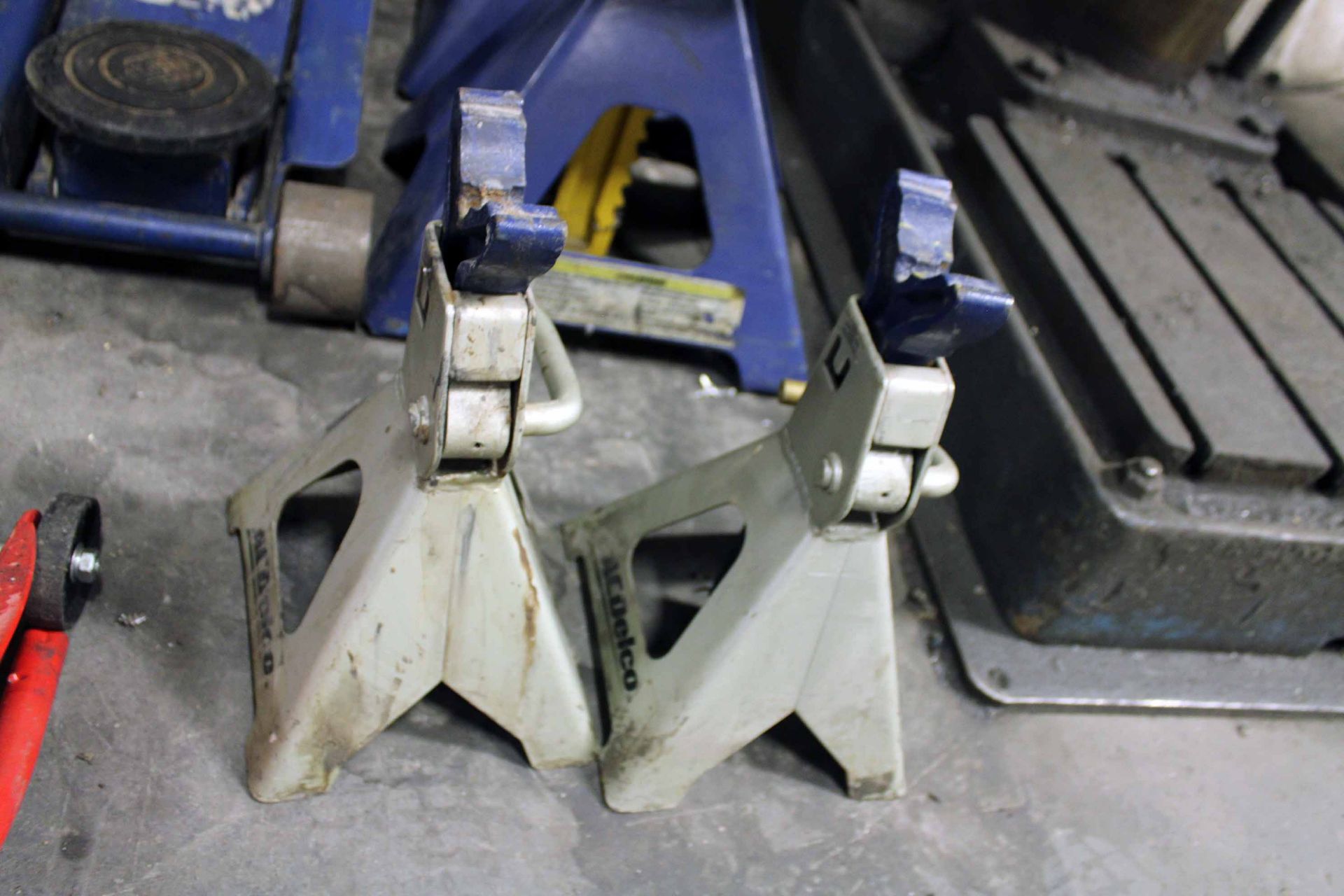 LOT CONSISTING OF: (1) 2 T. service jack & (2) 3 T. jack stands - Image 2 of 2
