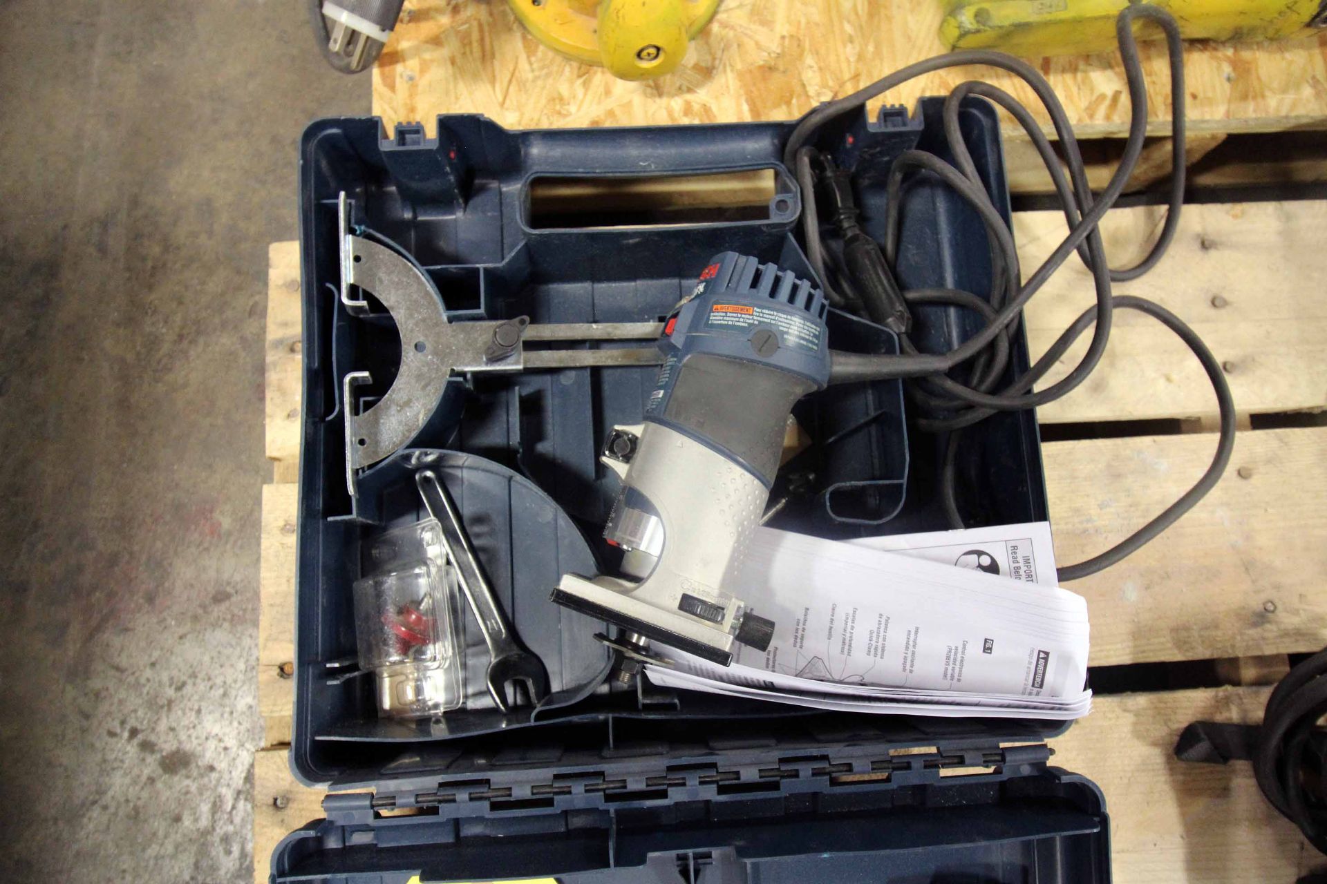 LOT CONSISTING OF: (1) Bosch Colt Mdl. PR20EVS palm router, 1 HP, w/ case & accessories & (1) Mikita - Image 3 of 5