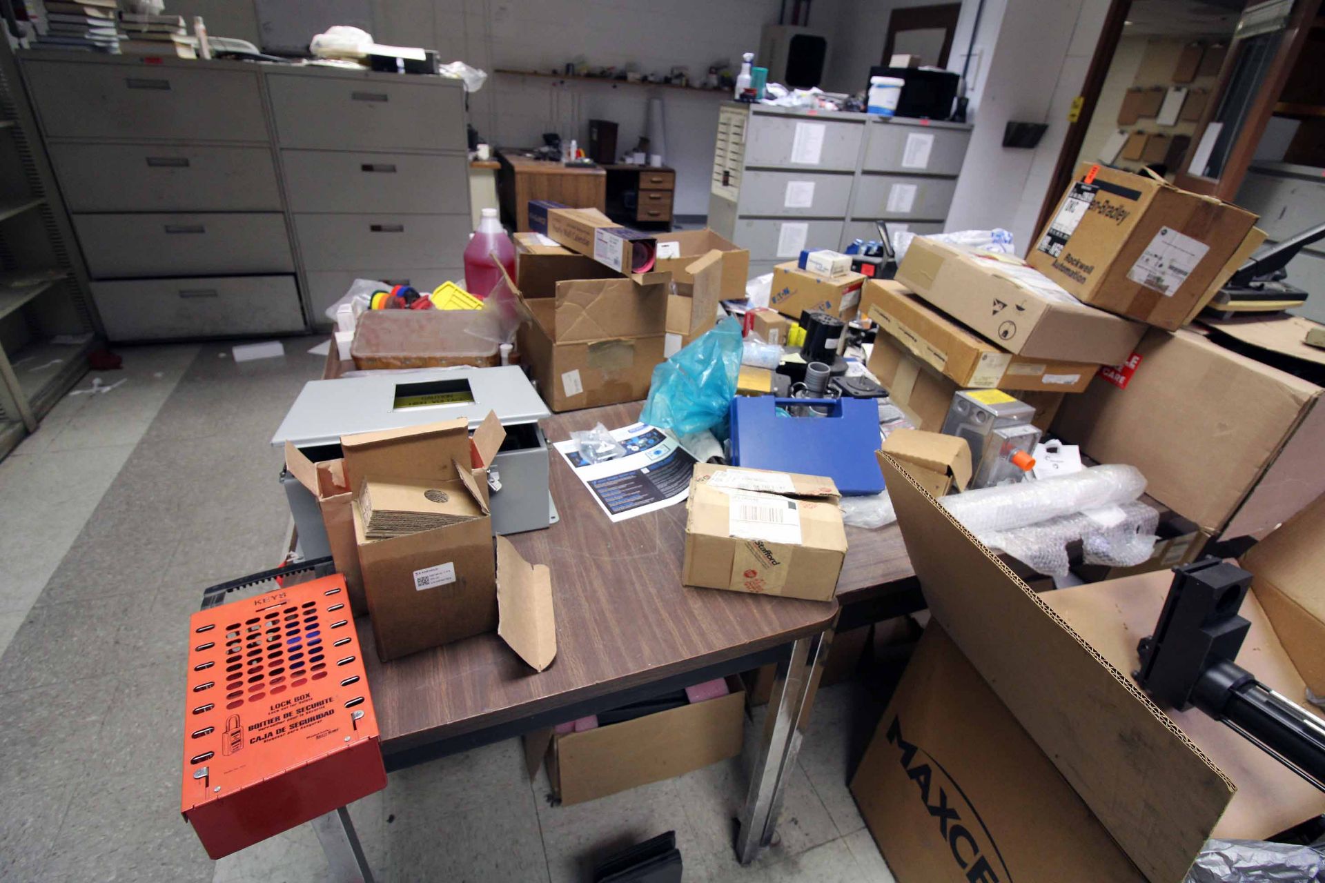 LOT CONTENTS OF MAINTENANCE OFFICE: MRO items, desks, printers, computers, (8) lateral file cabinets - Image 5 of 16
